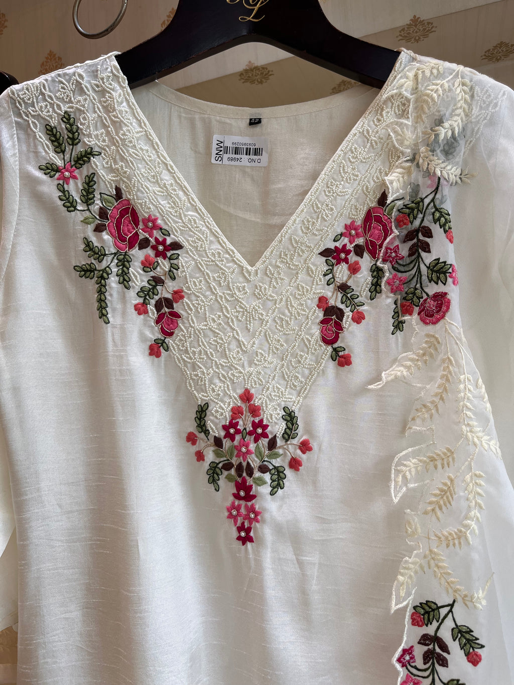 Swan White Straight Suit Set