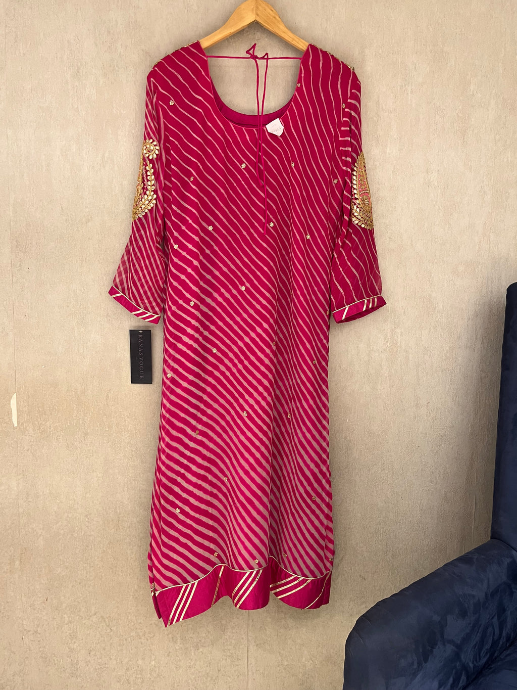 Pink Leheriya Kurti