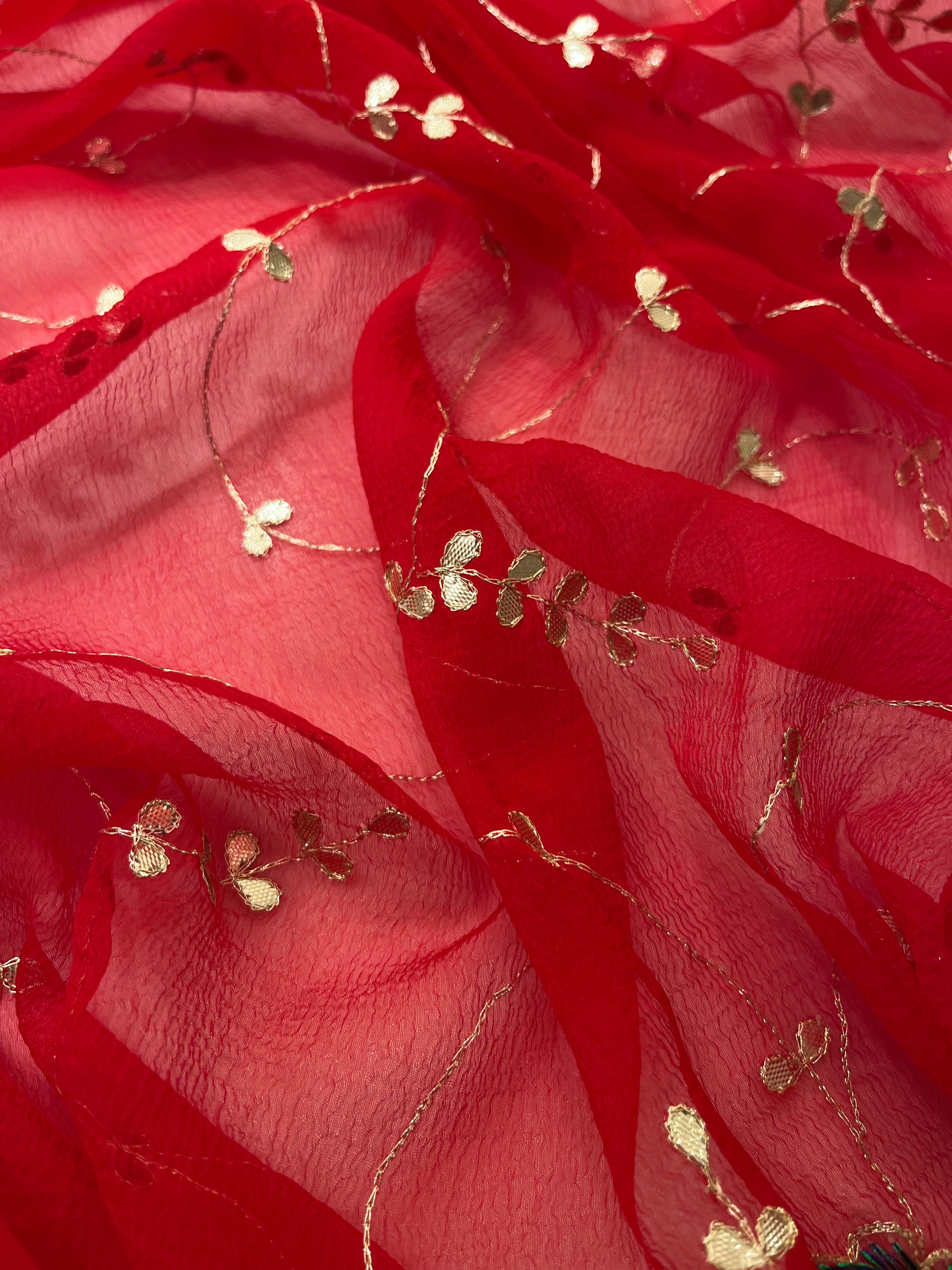 Mahalan Ki Rani in Red