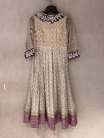 Umbroa Anarkali kurta