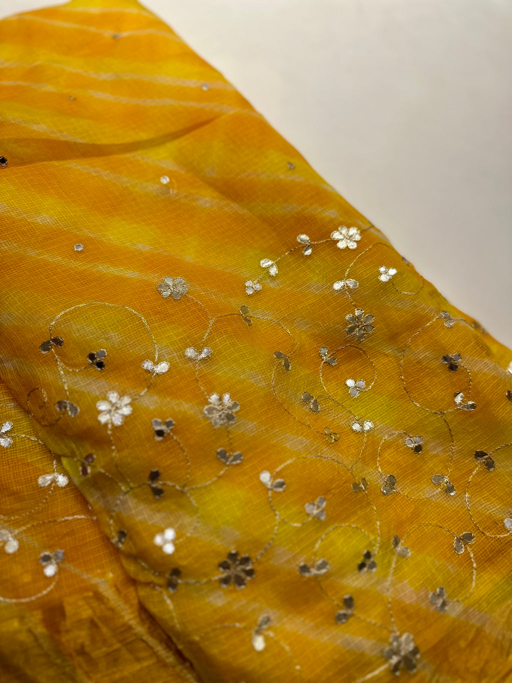 Yellow Lehriya