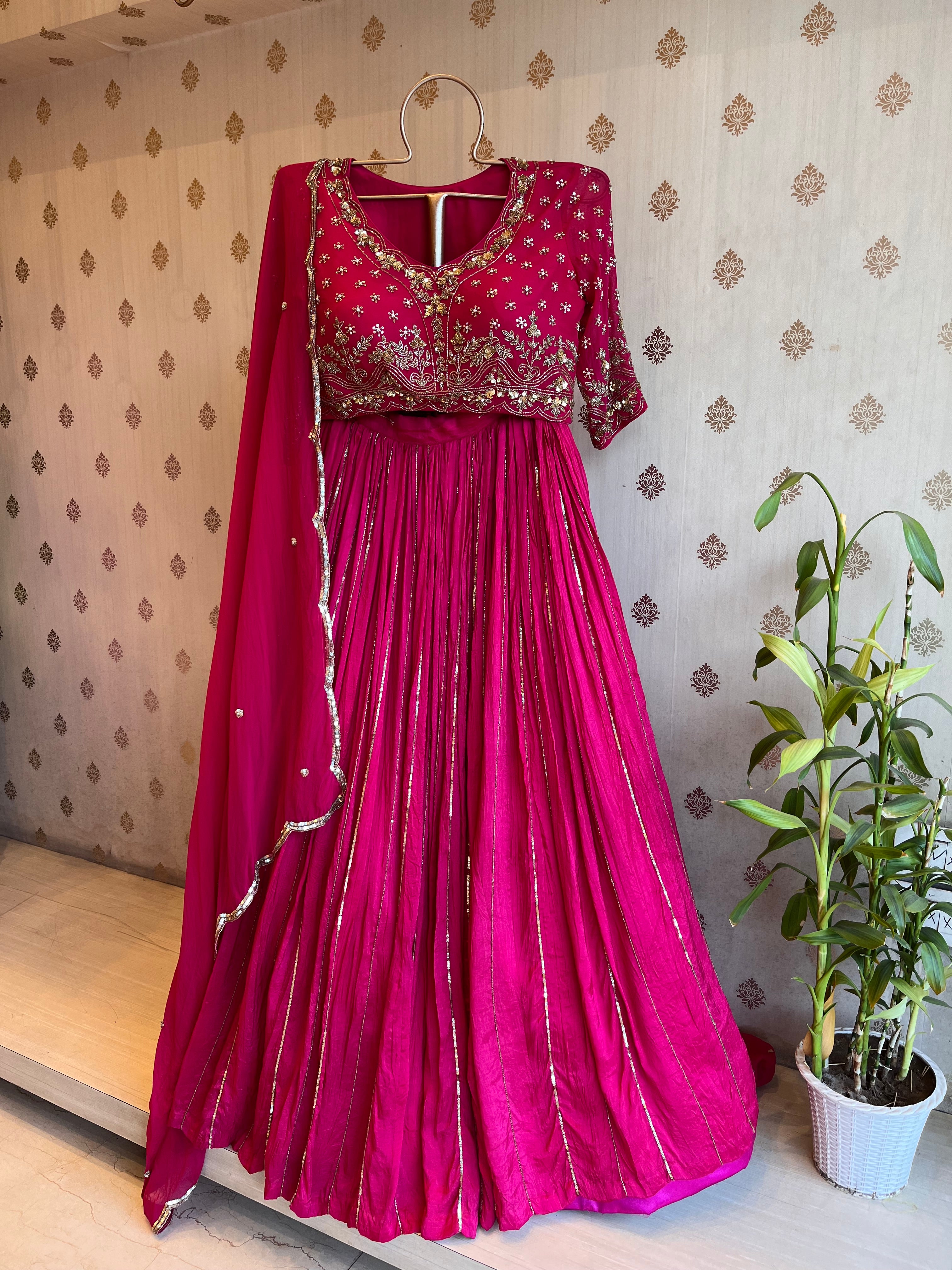 Raani Crushed lehenga set
