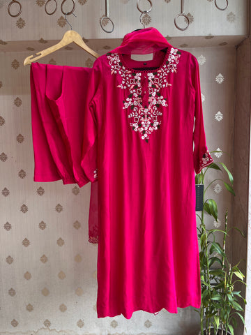 Raani Straight Suit Set