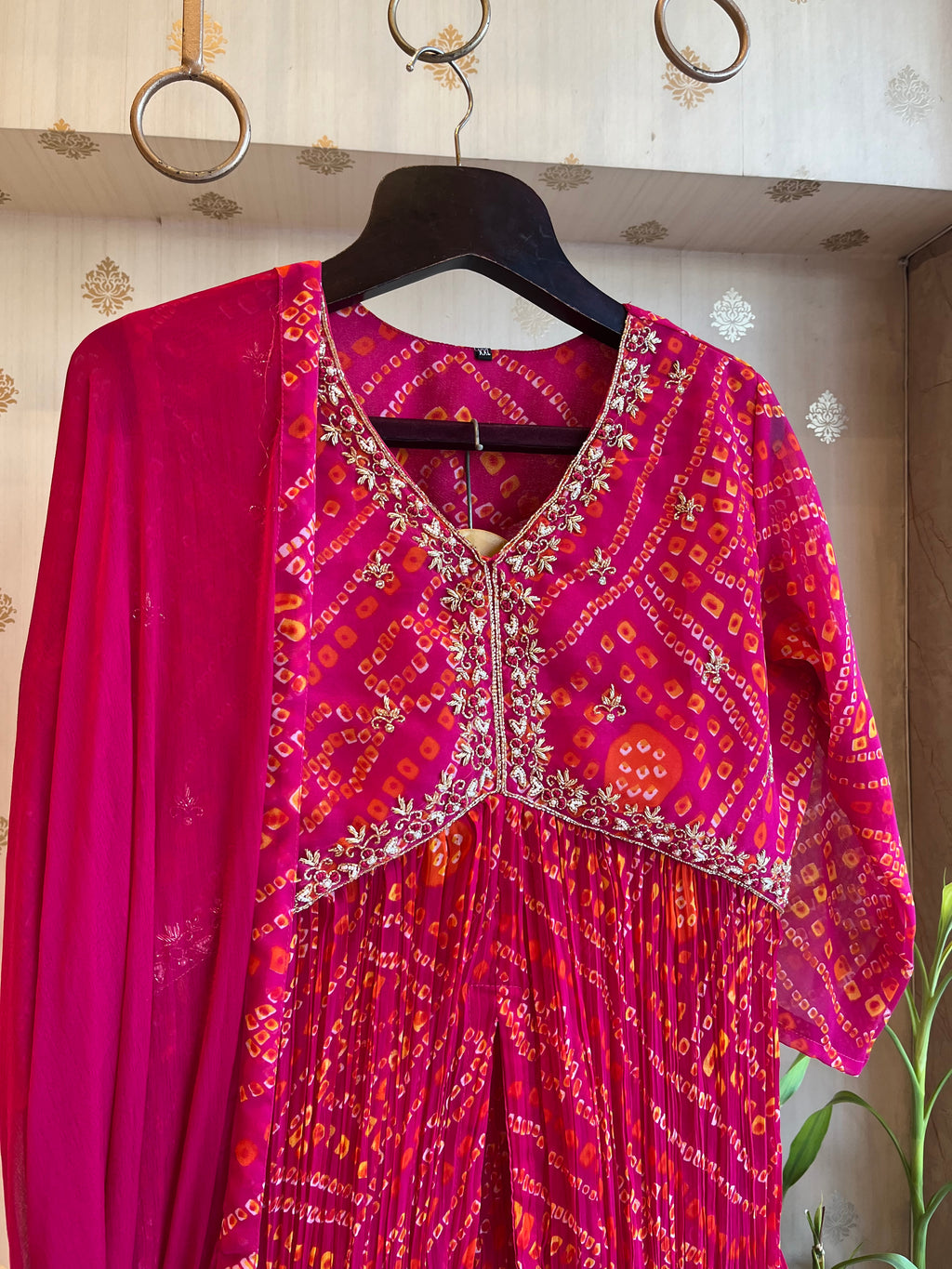 Alia Style Pink Bandej Suit
