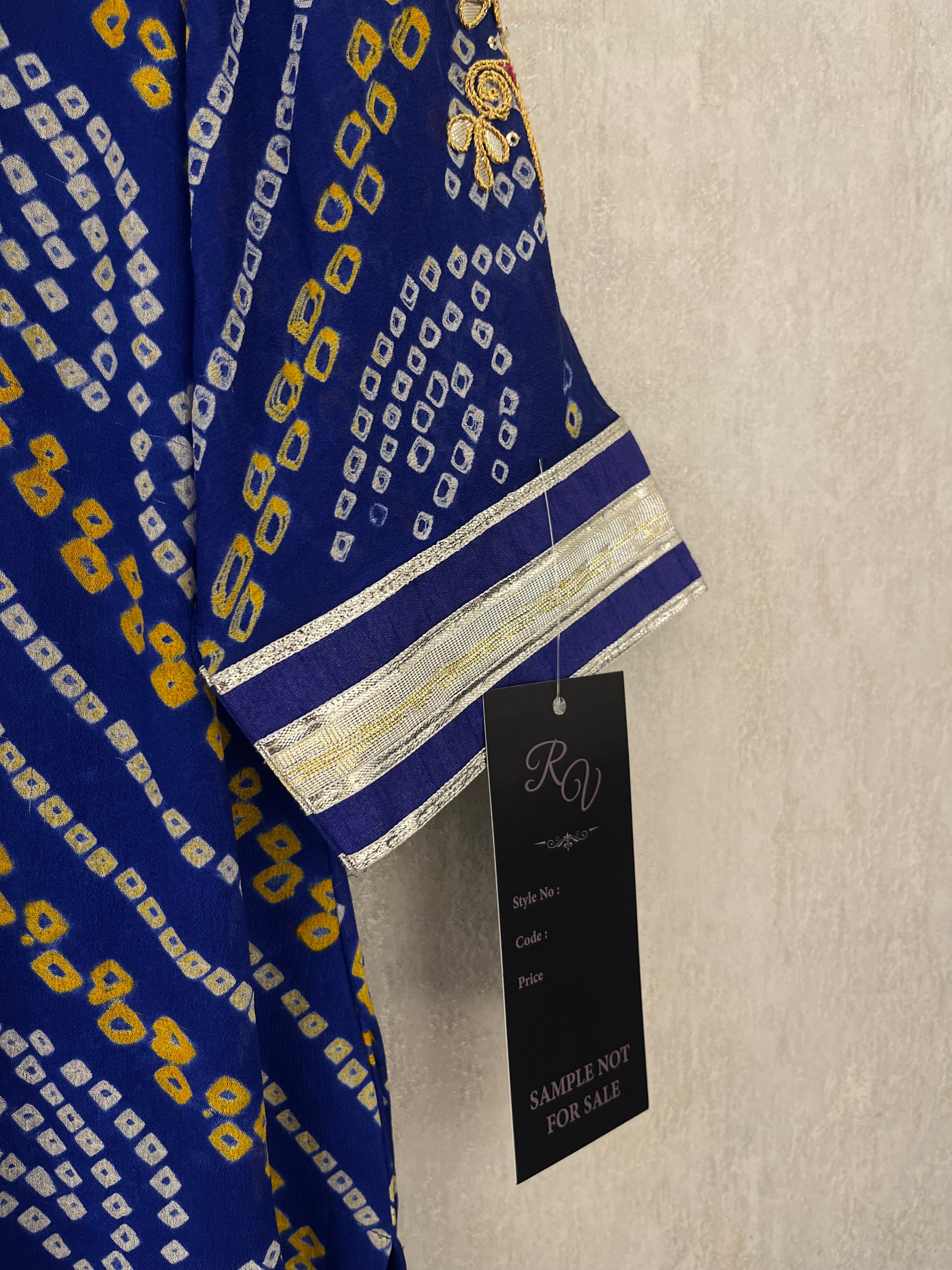 Bandej Kurti