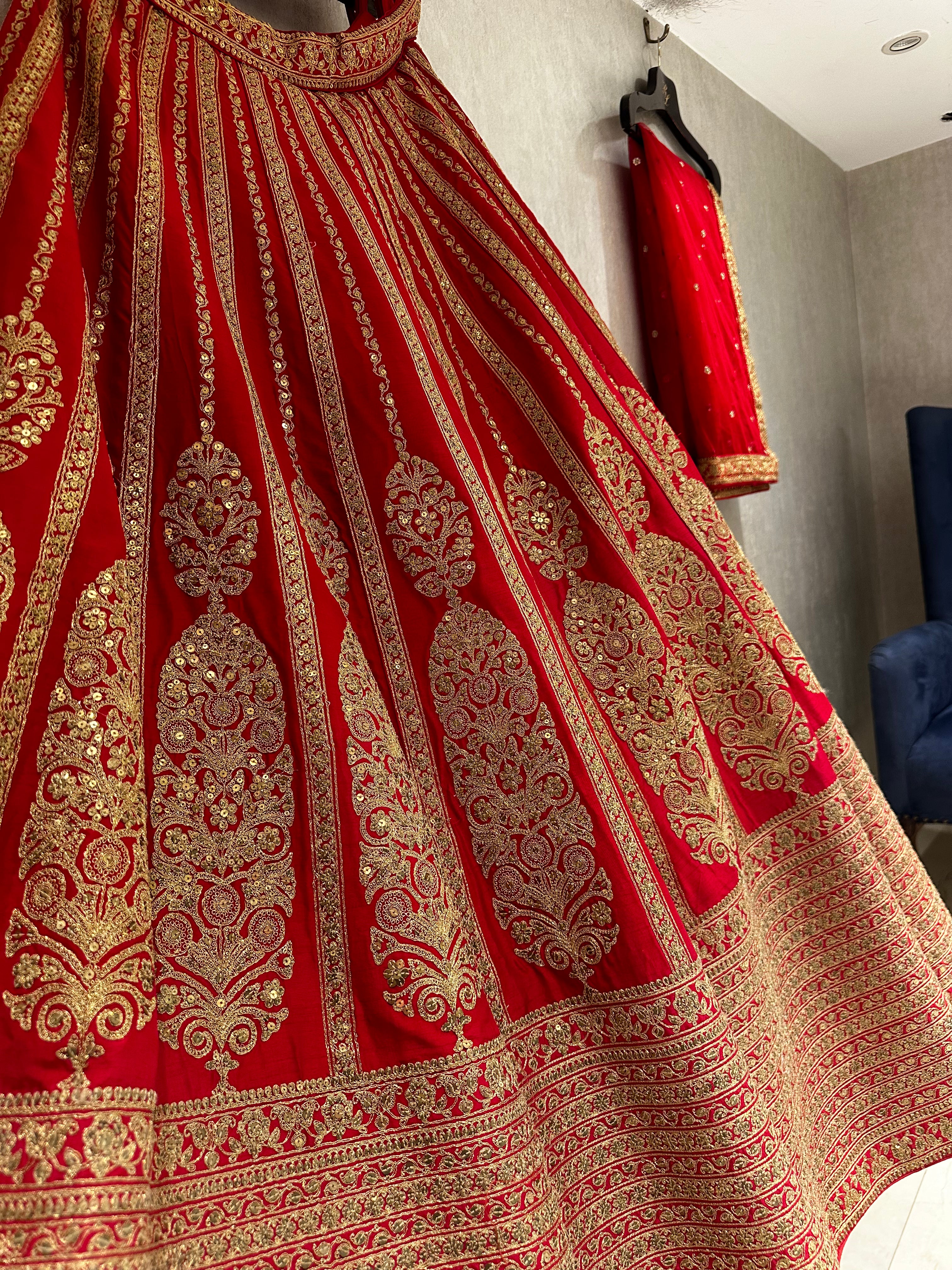Maha Laxmi Bridal Lehenga set