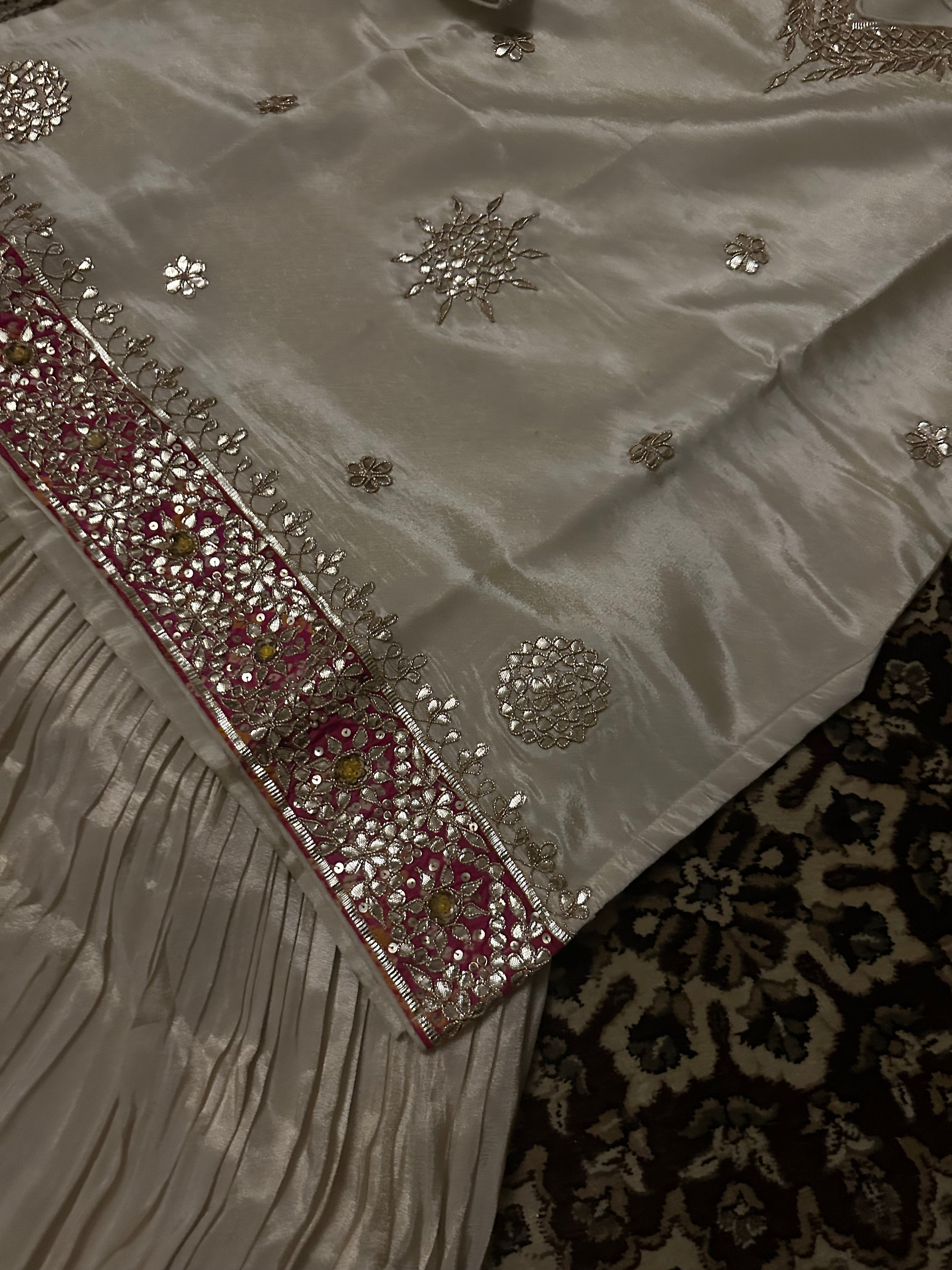 Nazakat Lehenga set