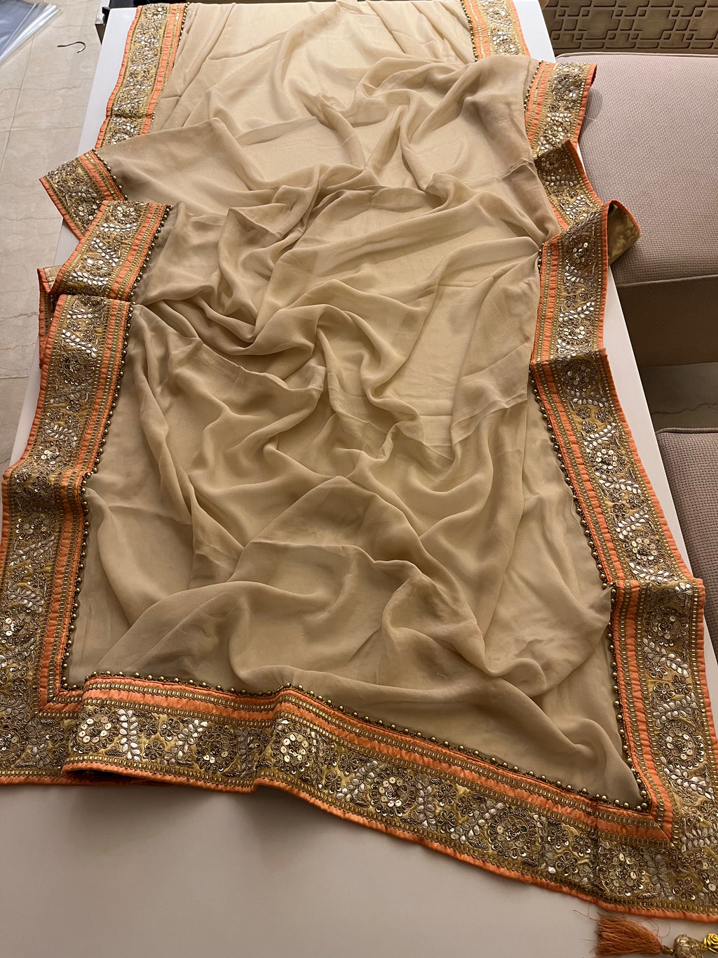 Pure Georgette Crème Saree