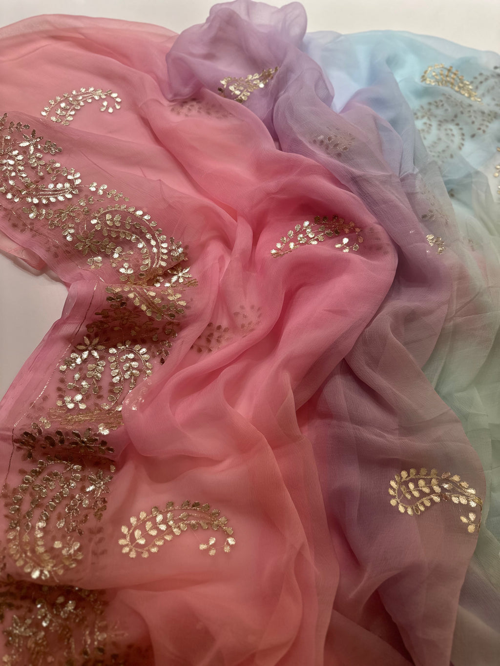 Handwork Gotapatti aaritari saree