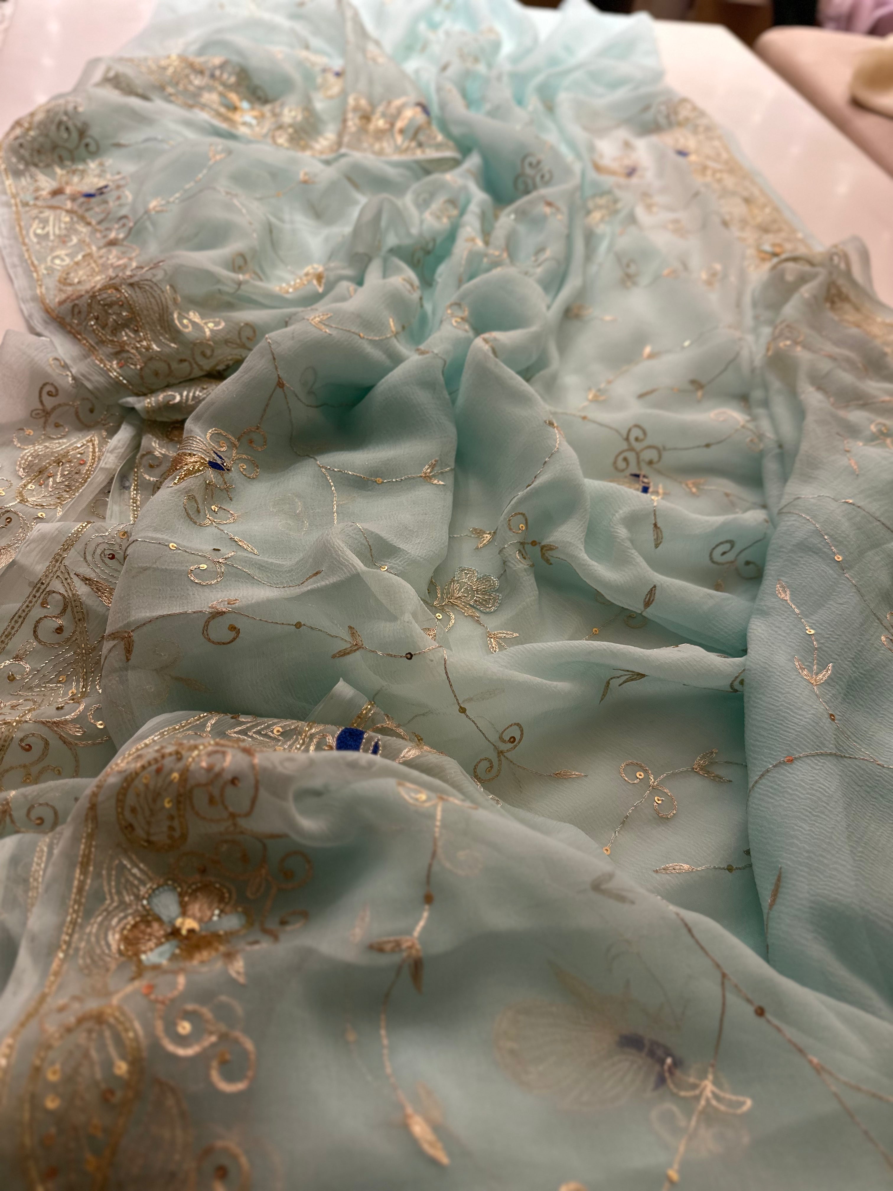 Baisaa Jaipuri Aari work saree