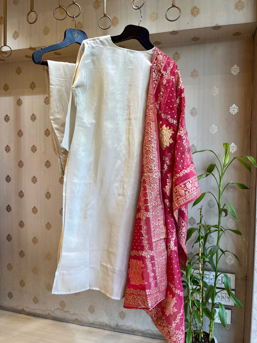 Tissue Silk Suit Set