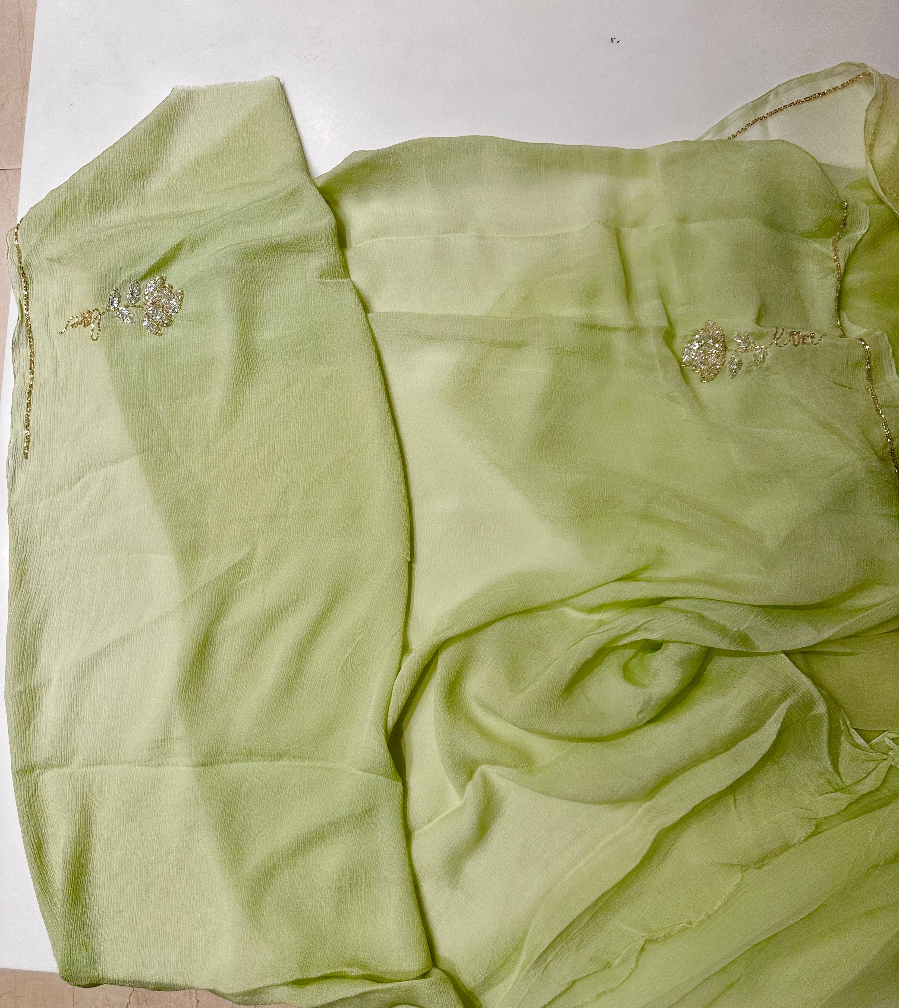 Pista chiffon rose saree