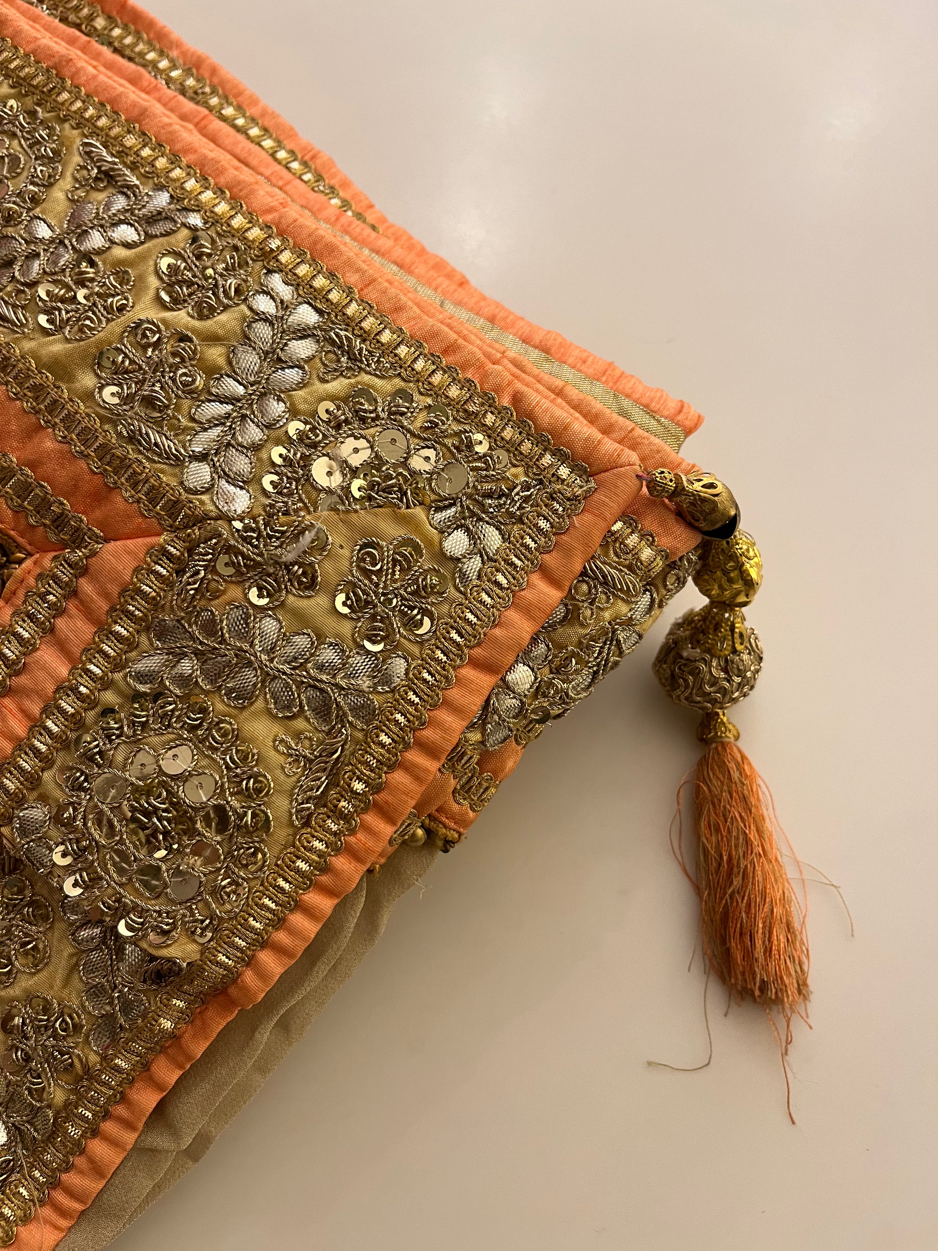 Pure Georgette Crème Saree