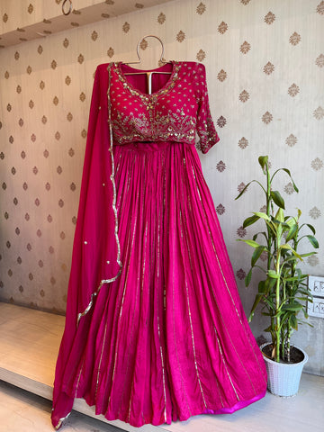 Raani Crushed lehenga set