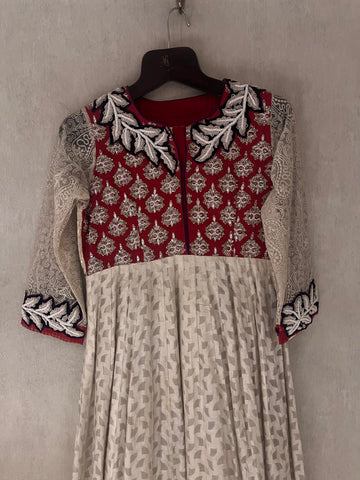 Umbroa Anarkali kurta