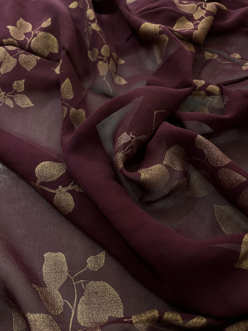 wine foil print saree