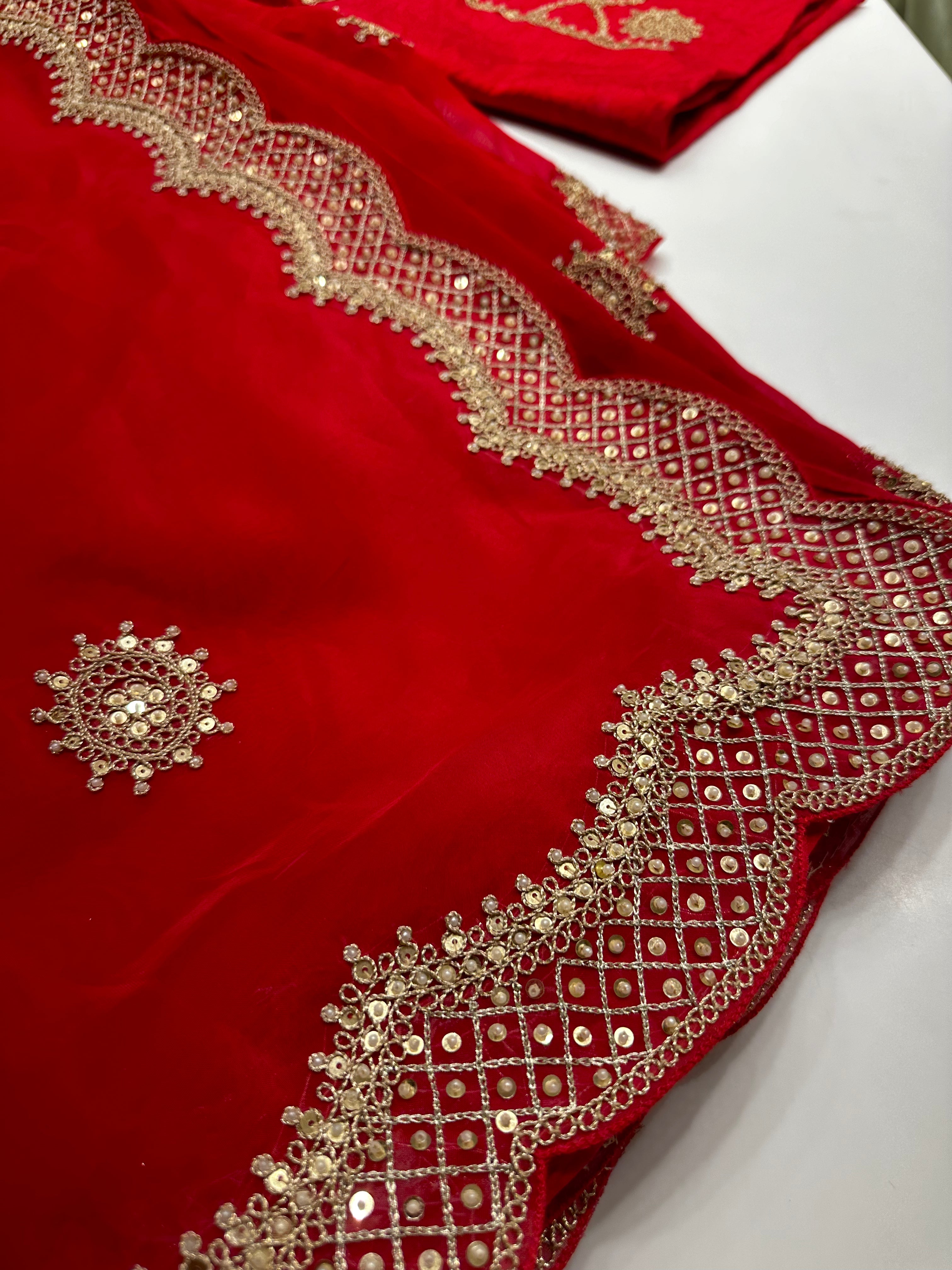 Mahira Red Saree