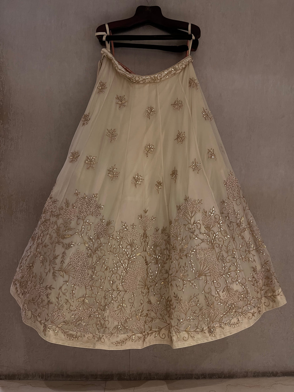 meera traditional lehenga set in ivory