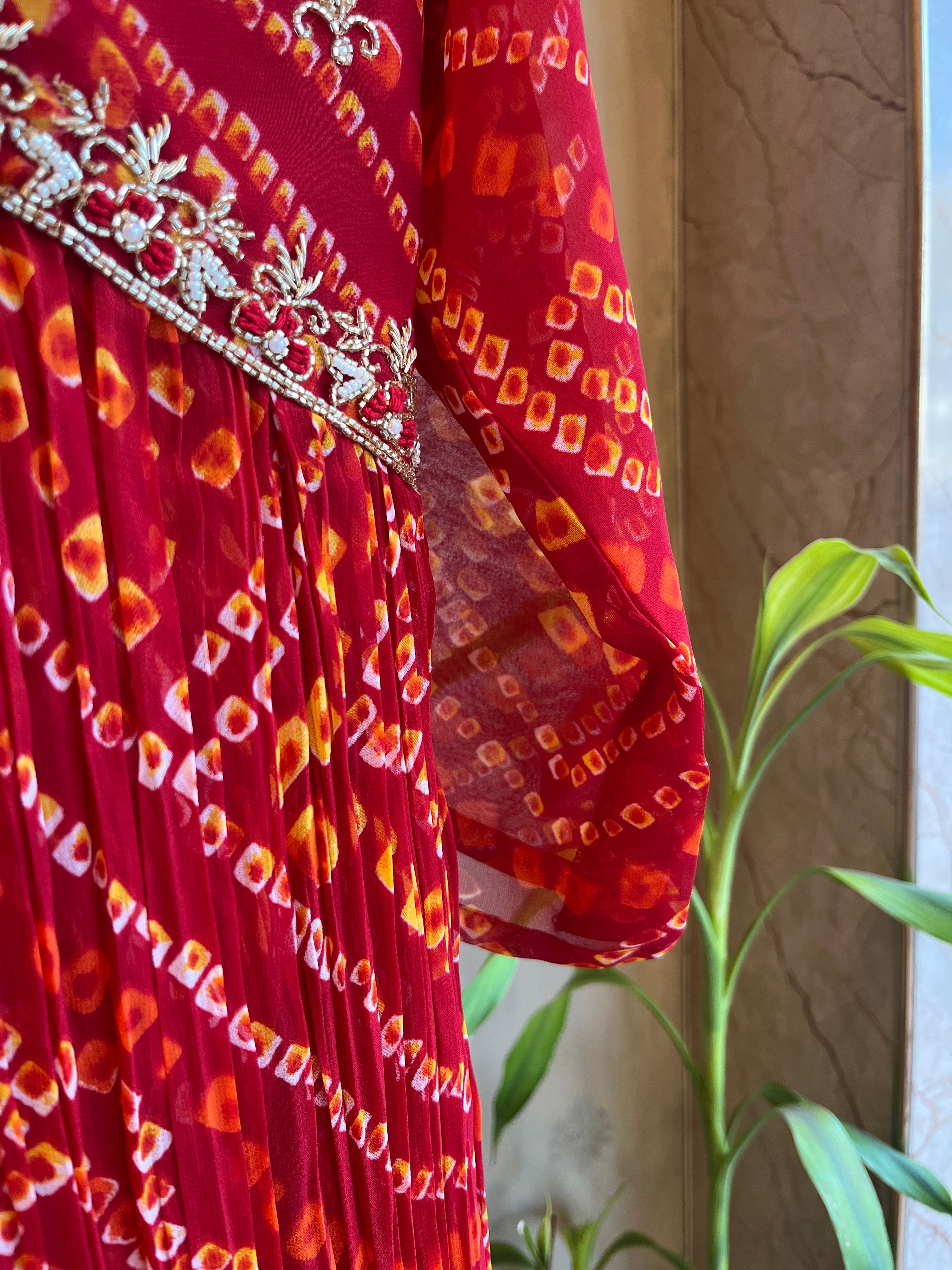 Alia Style Red Bandej Suit