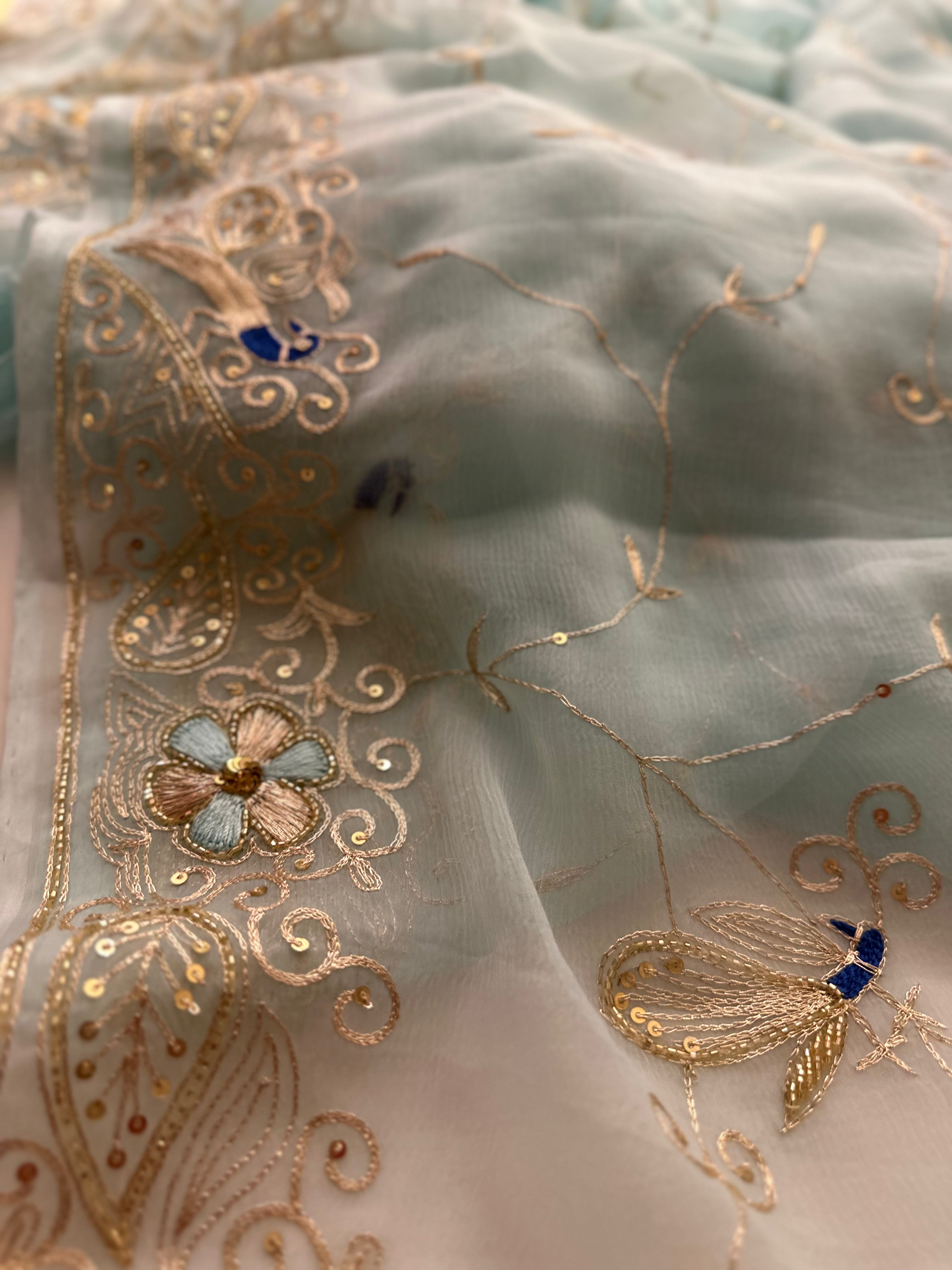 Baisaa Jaipuri Aari work saree