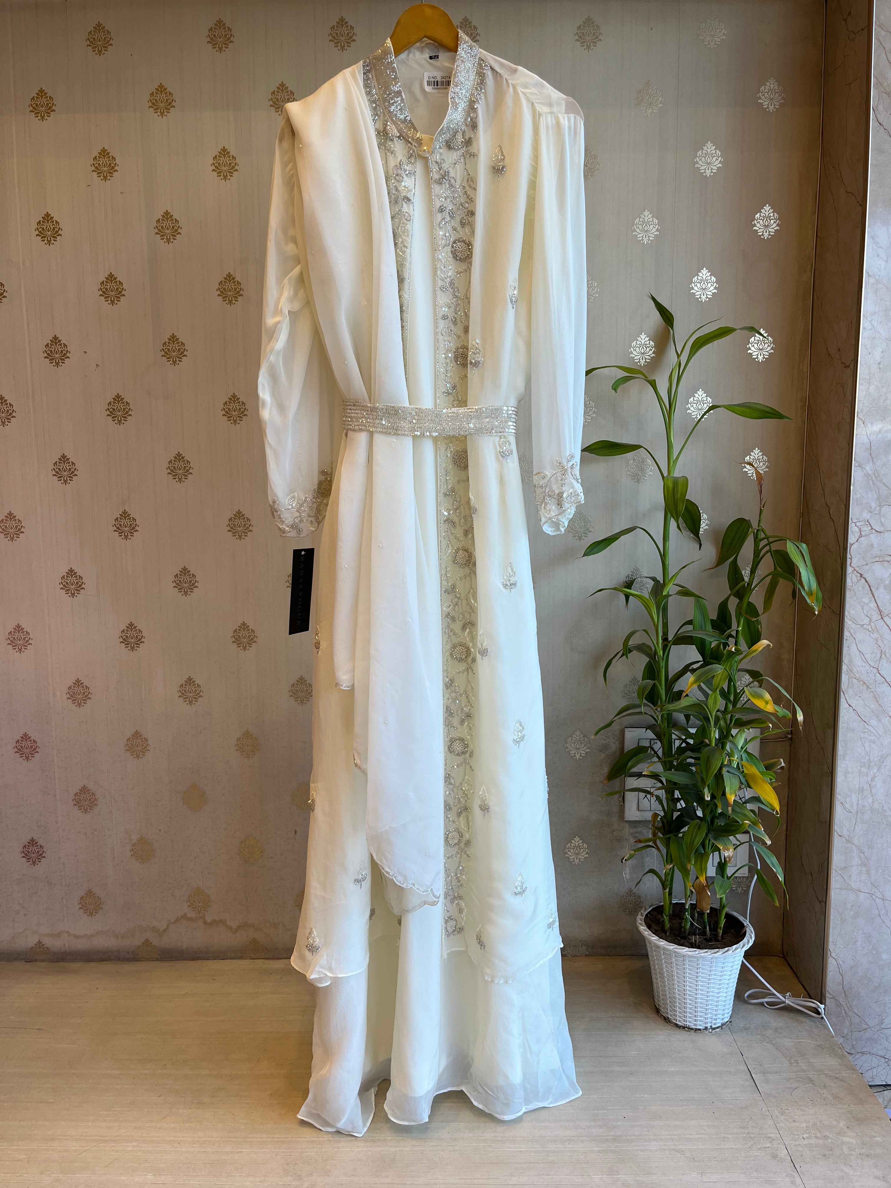 3 Piece Suit With Belt