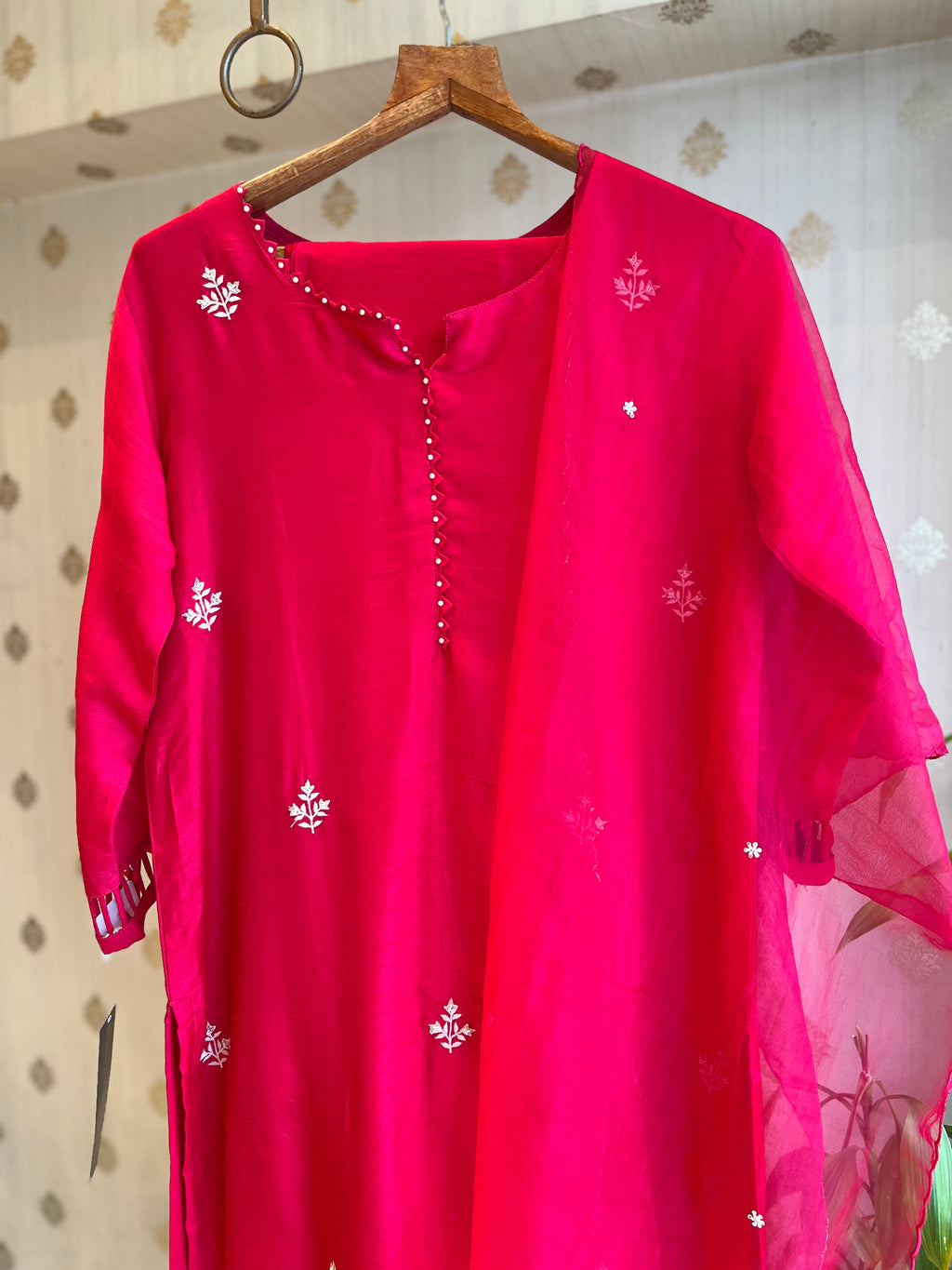 Elegant Raani Pink Suit