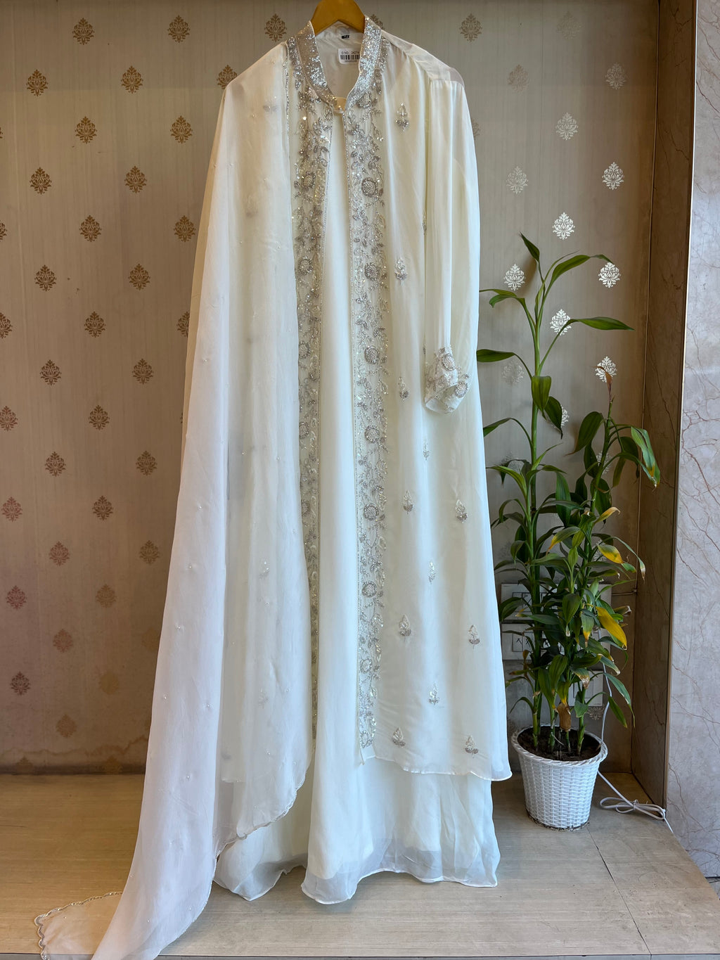 3 Piece Suit With Belt