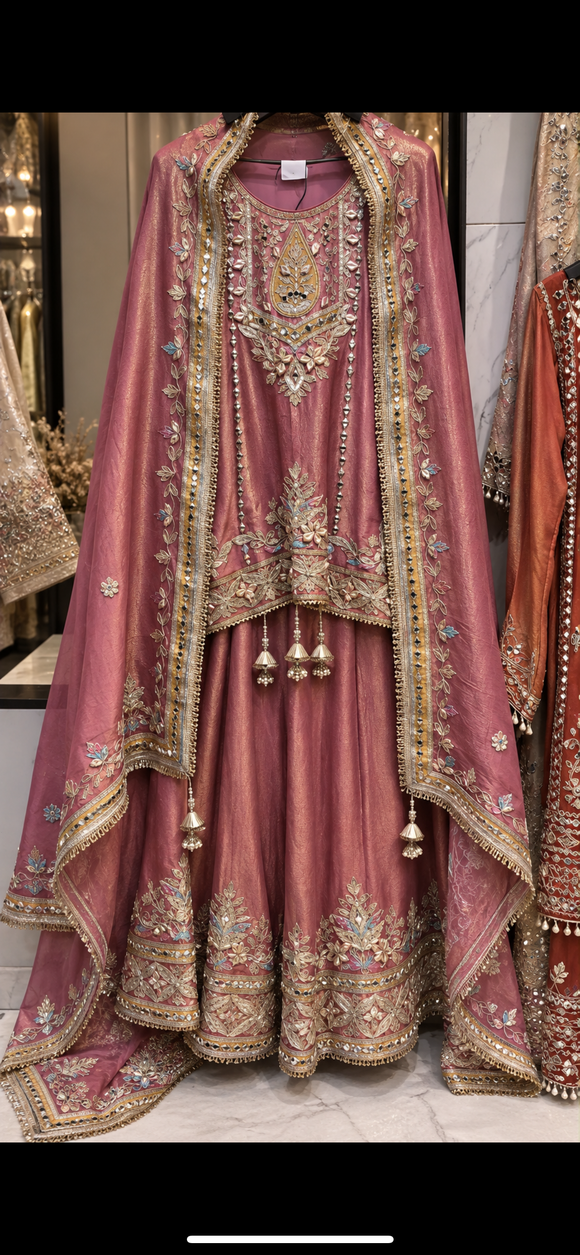 Tissue short anarkalis with sharara