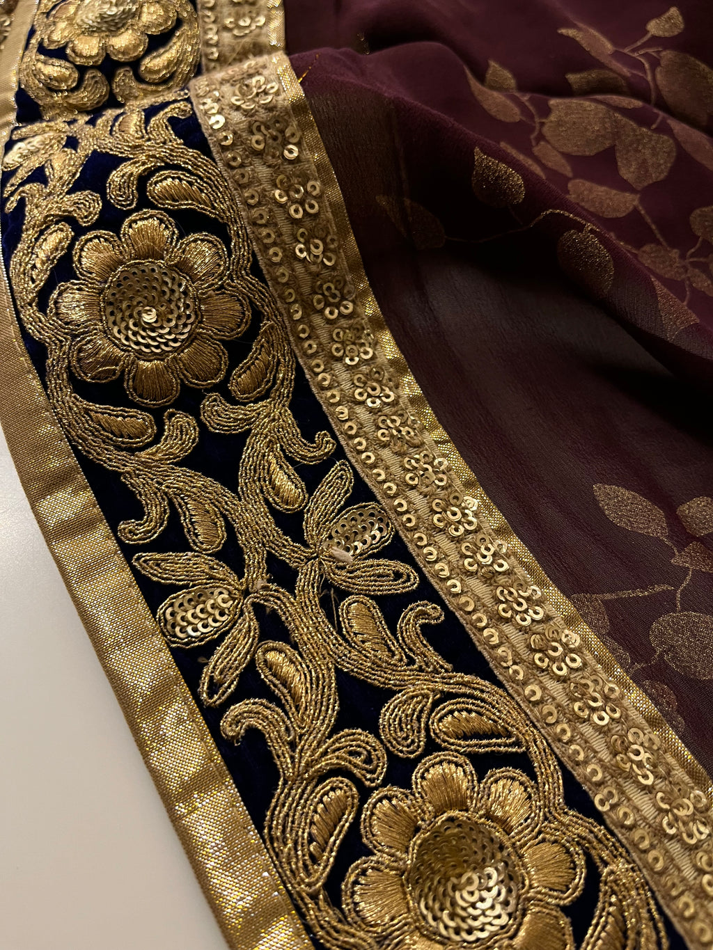 wine foil print saree