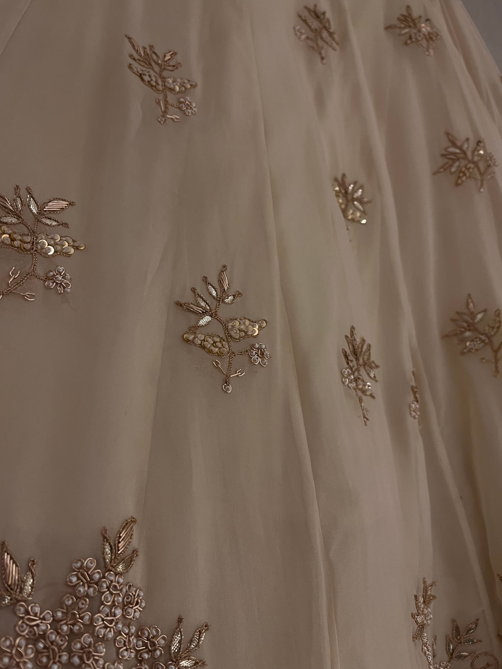 meera traditional lehenga set in ivory