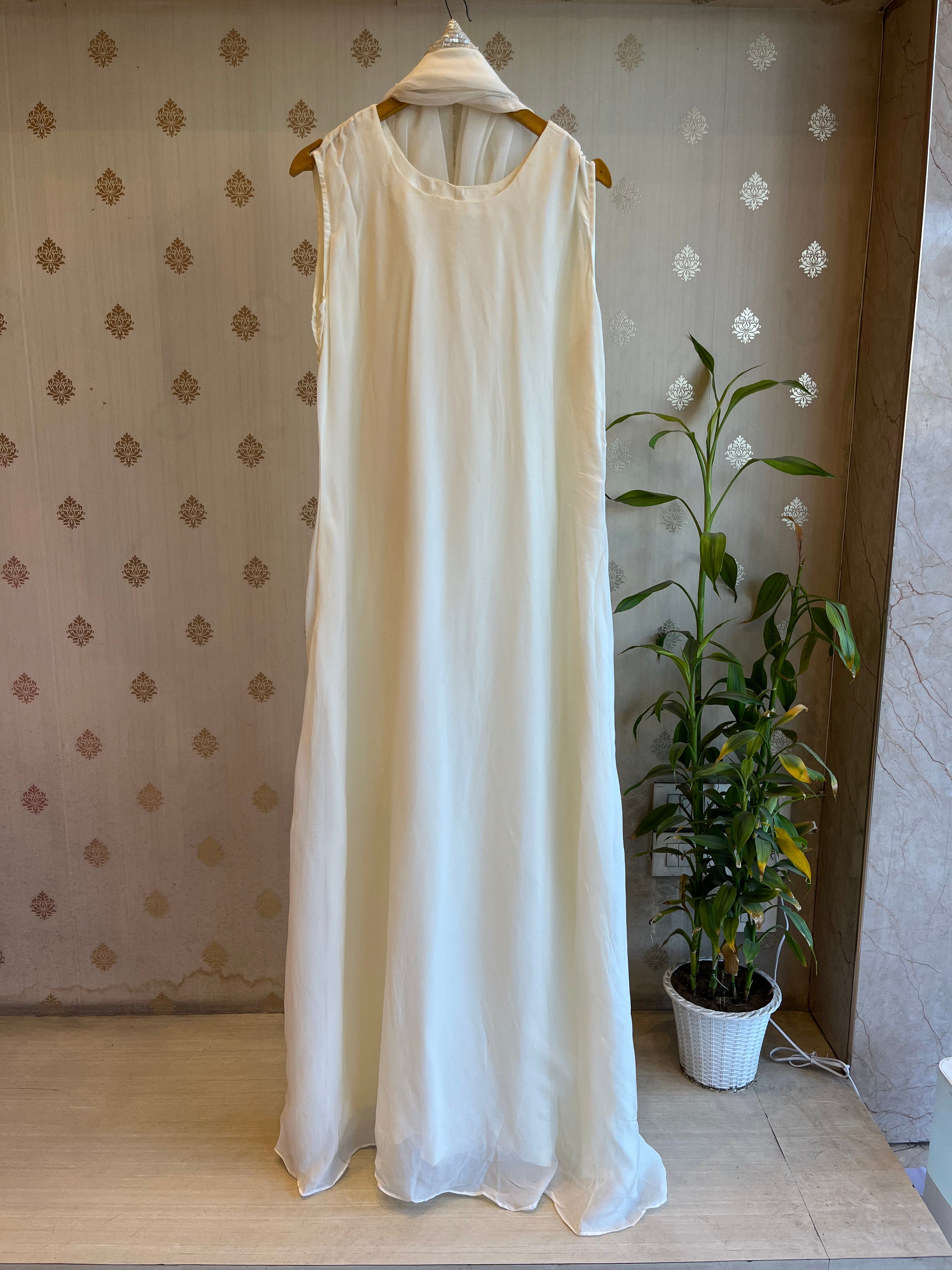 3 Piece Suit With Belt