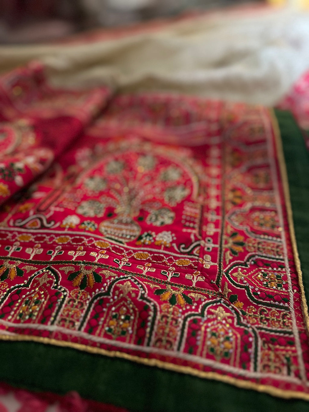 Fancy Lucknowi saree