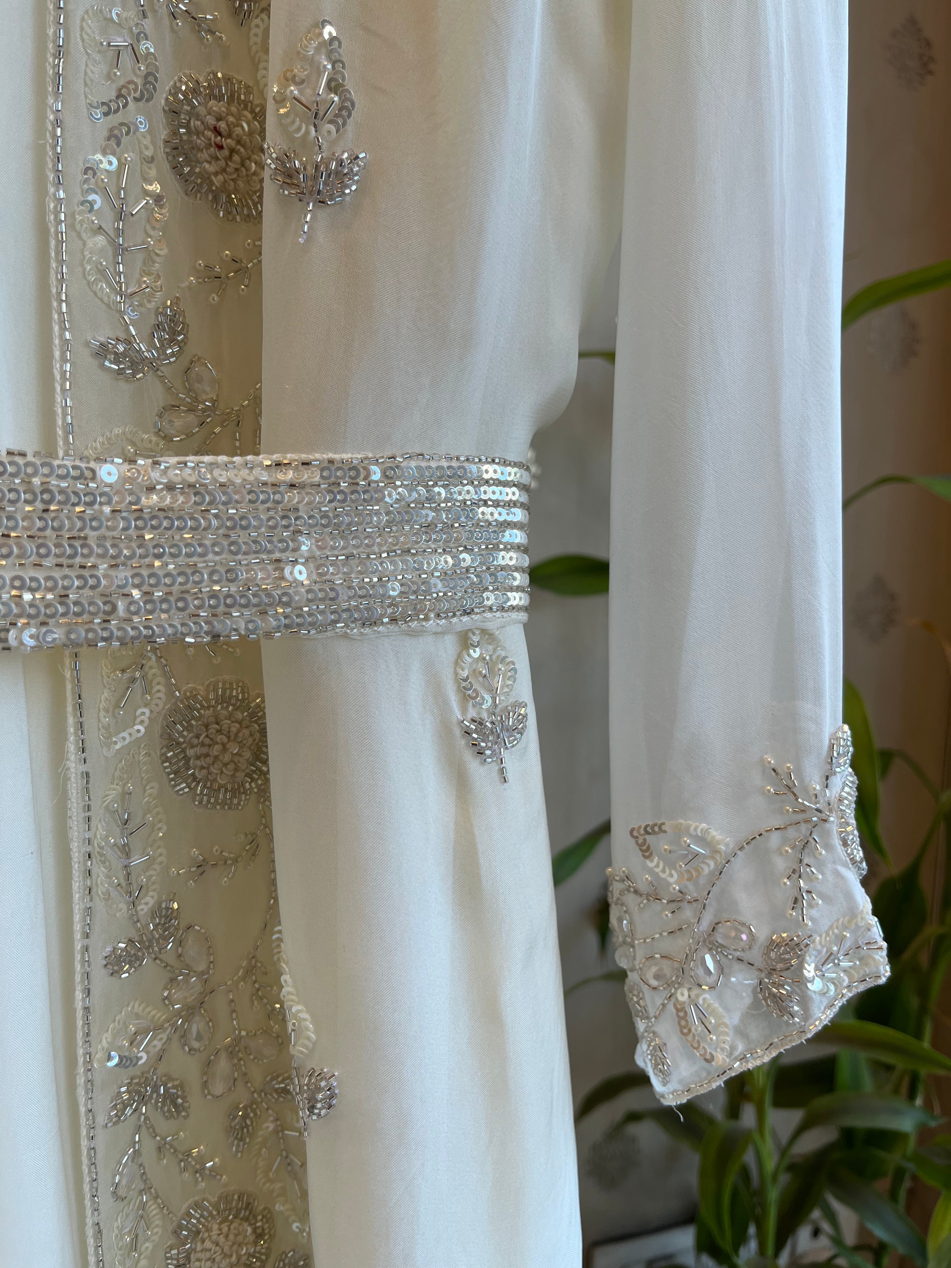 3 Piece Suit With Belt