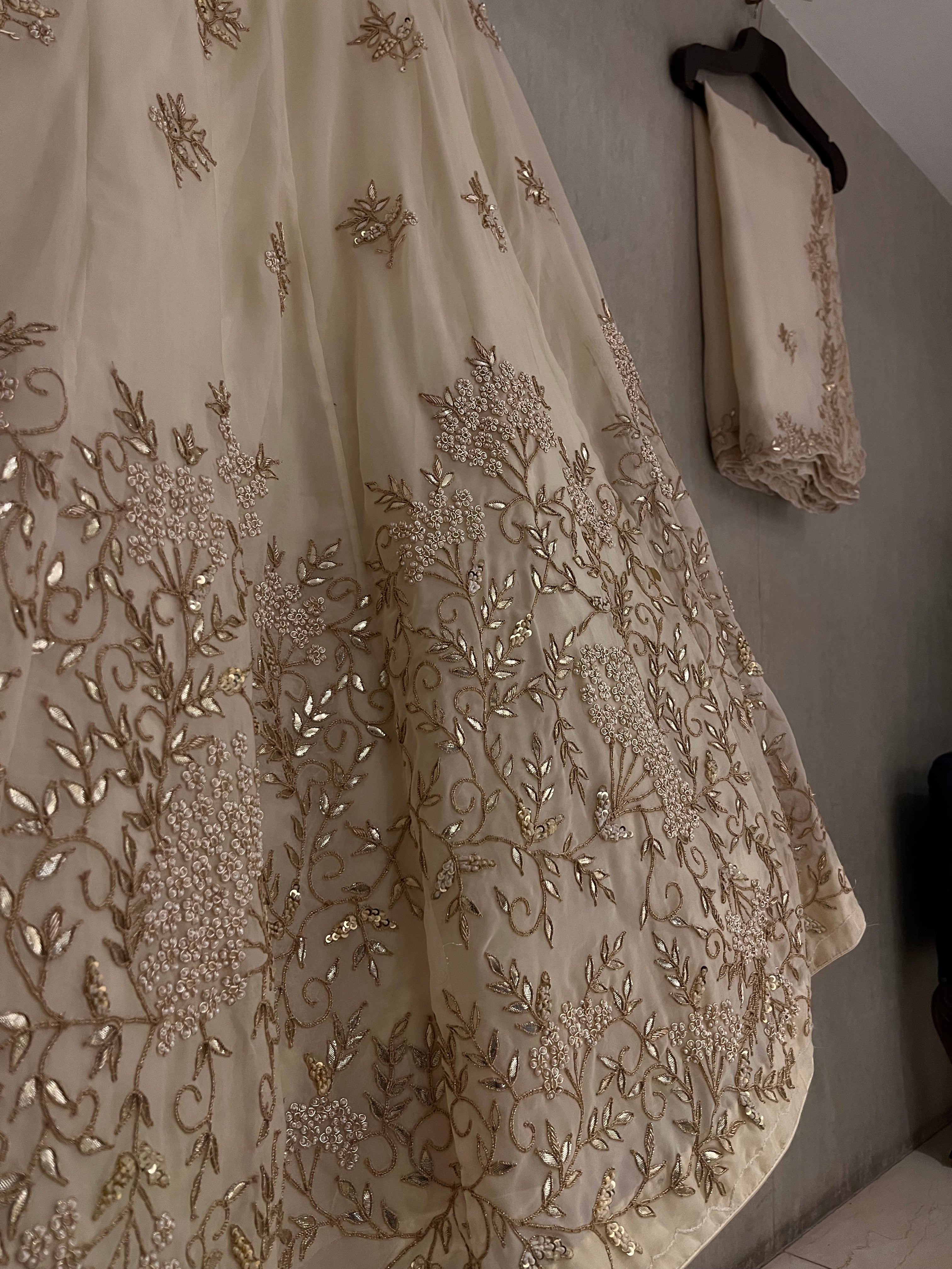 meera traditional lehenga set in ivory