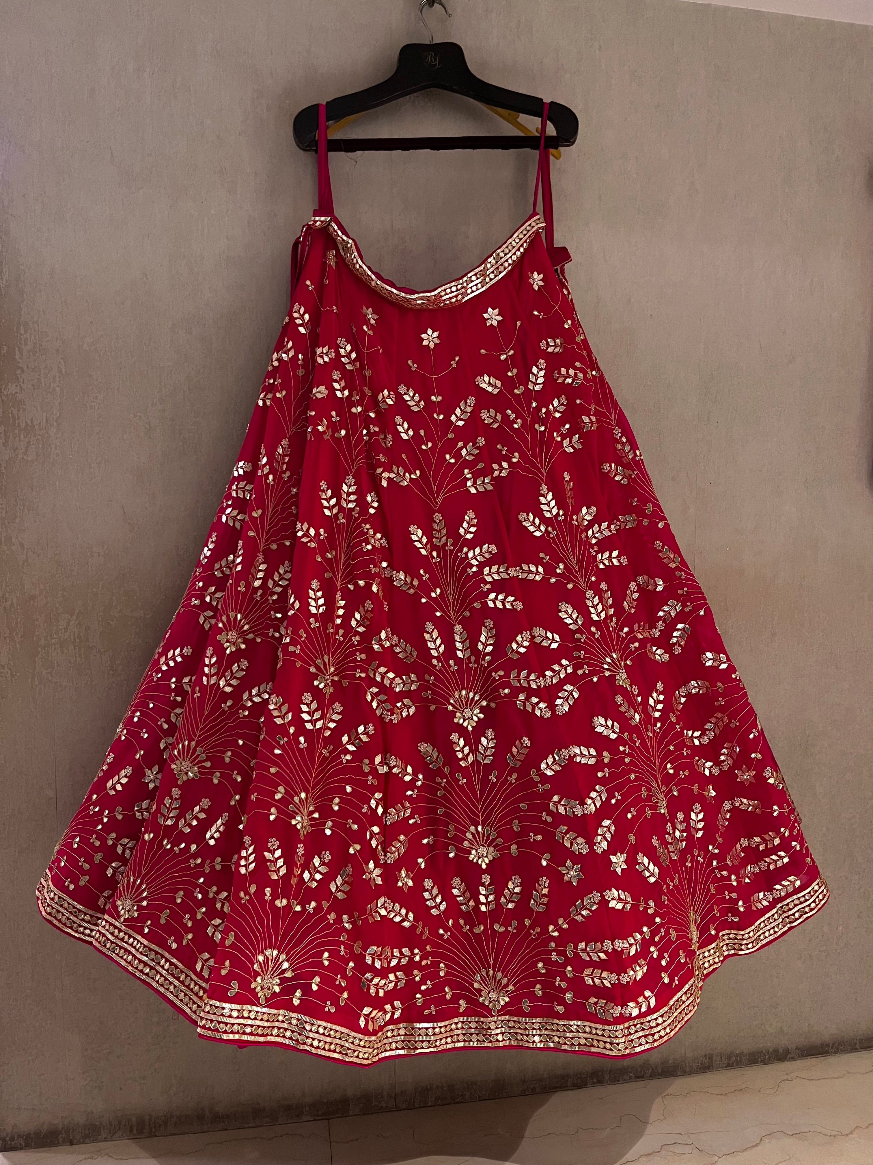 gauri Raani Lehenga set