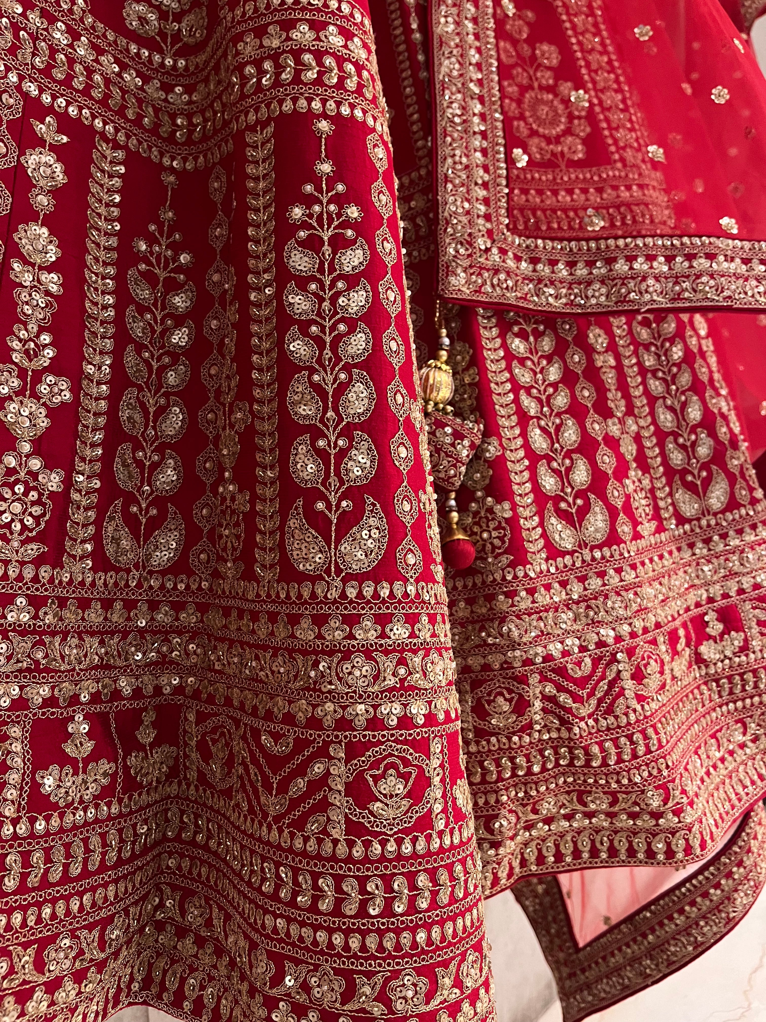 Zari Bridal lehenga set