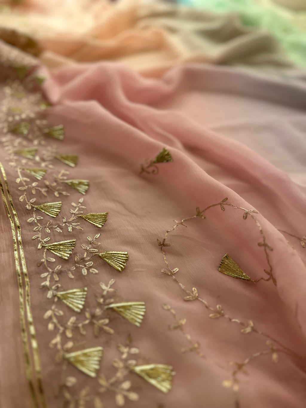Satrangi Gotapatti saree