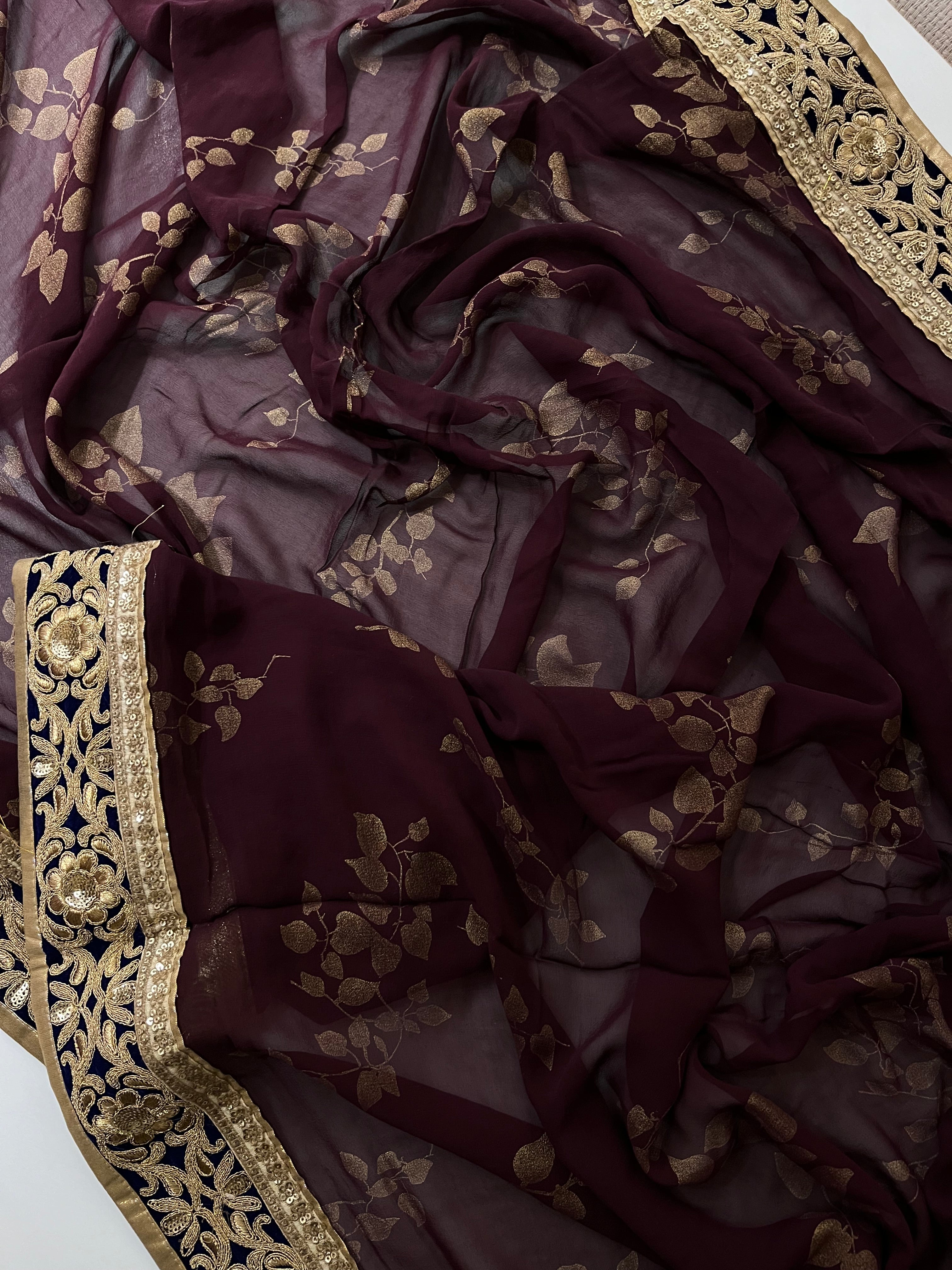 wine foil print saree
