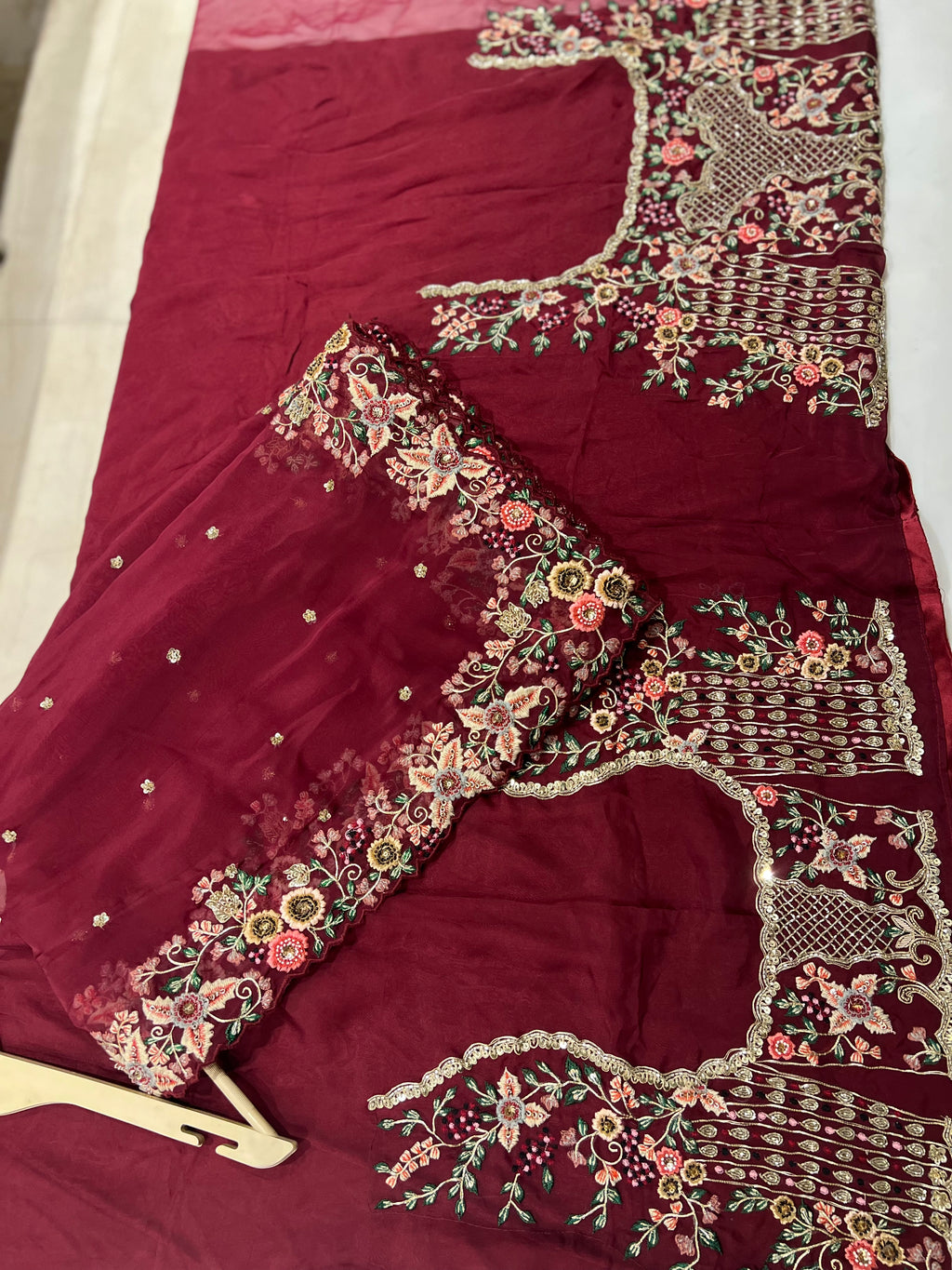 Onkar Bridal lehenga