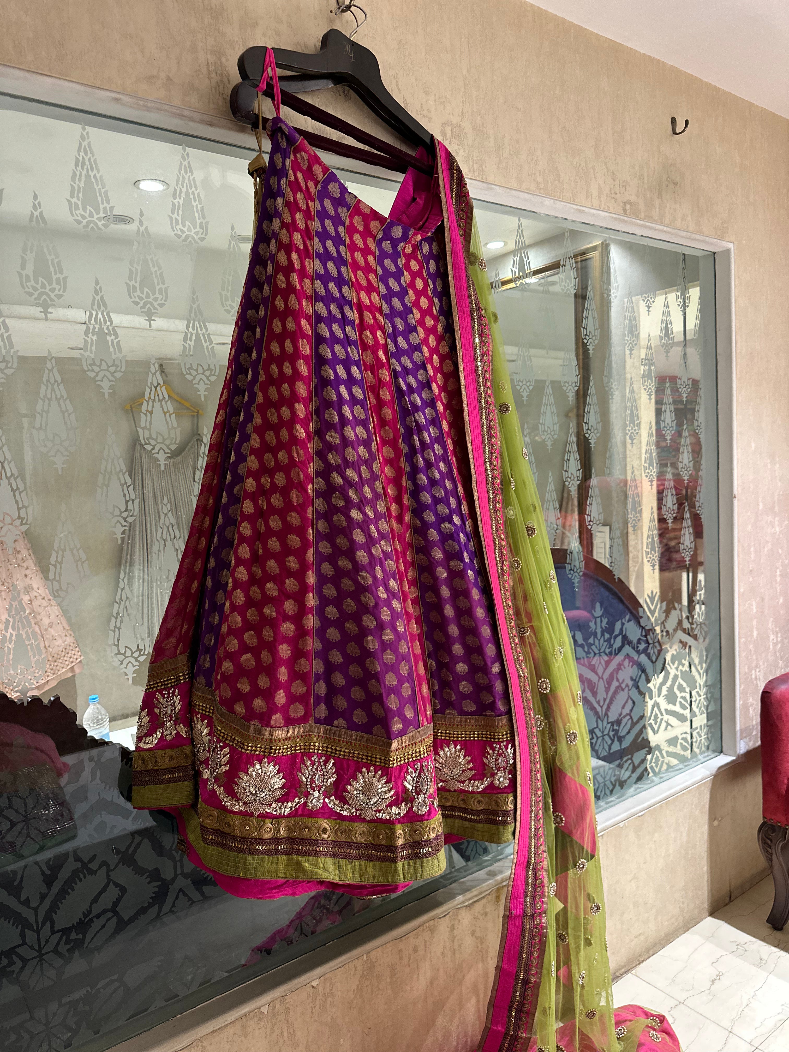 Pure Georgette zari lehenga set