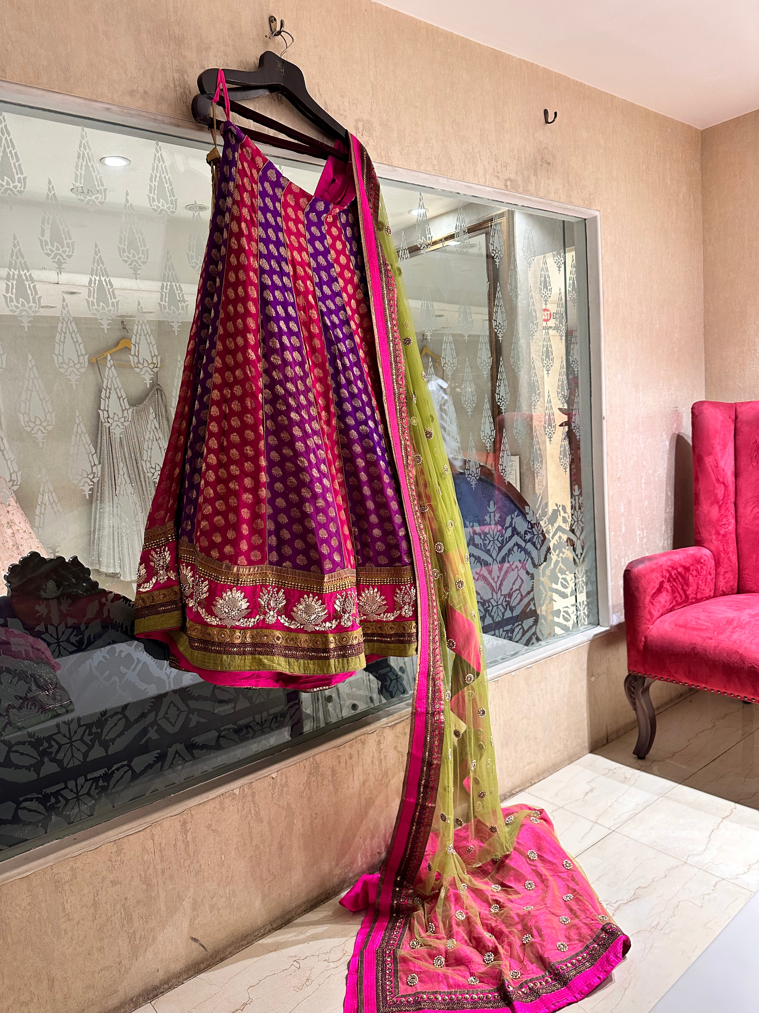 Pure Georgette zari lehenga set