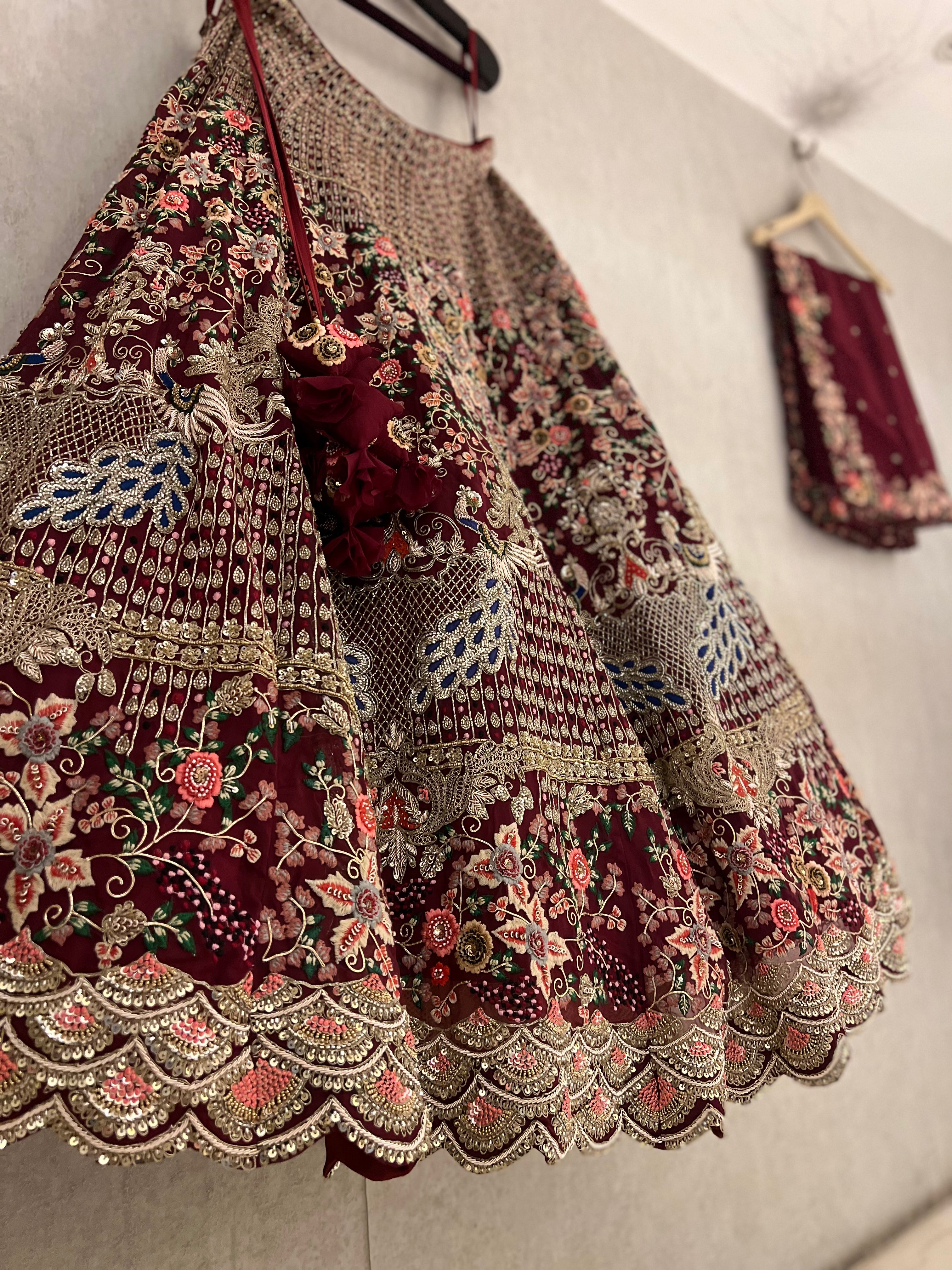 Onkar Bridal lehenga