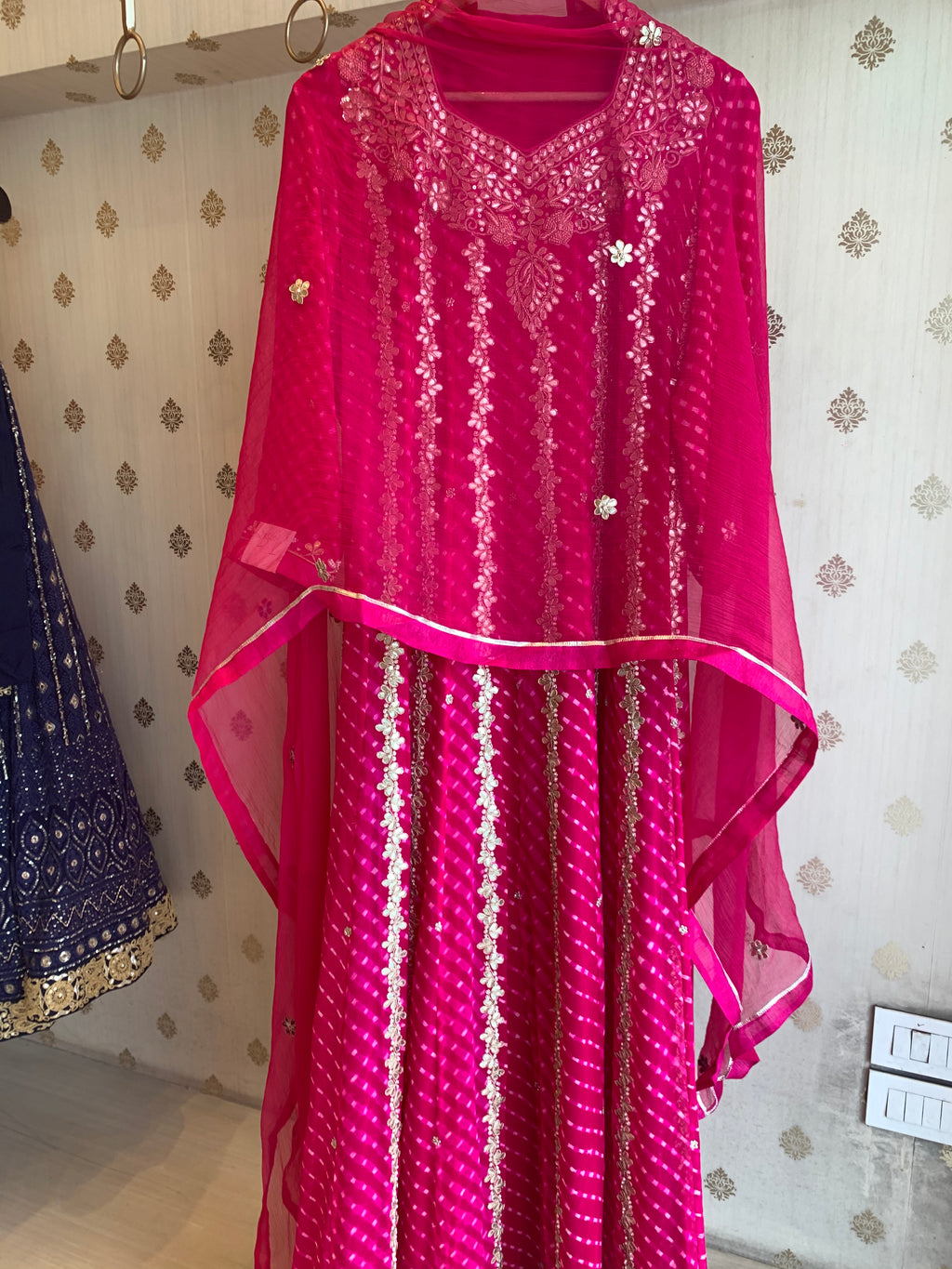 Lehriya mothra Rani suit