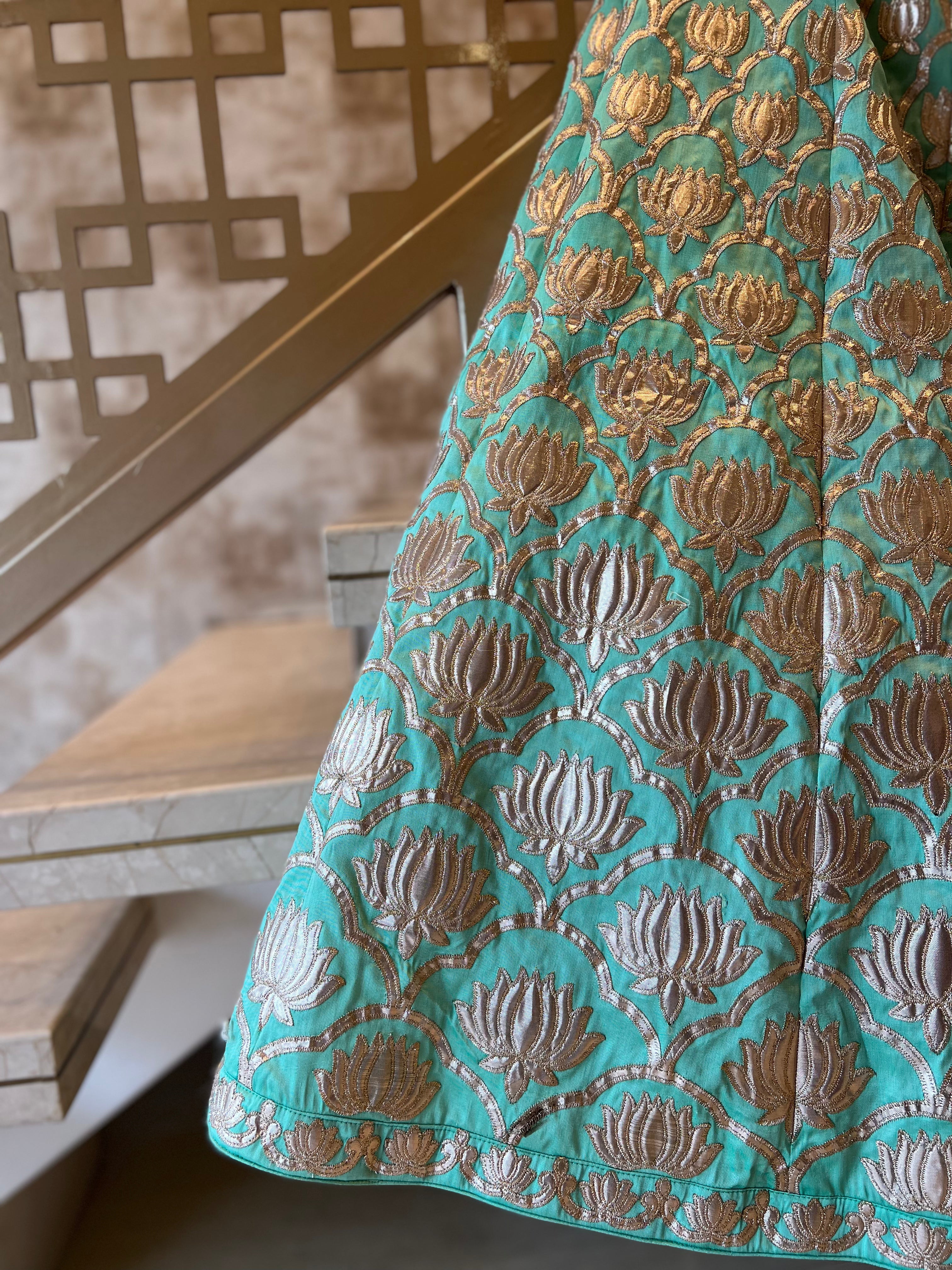 Lotus gotapatti lehenga set