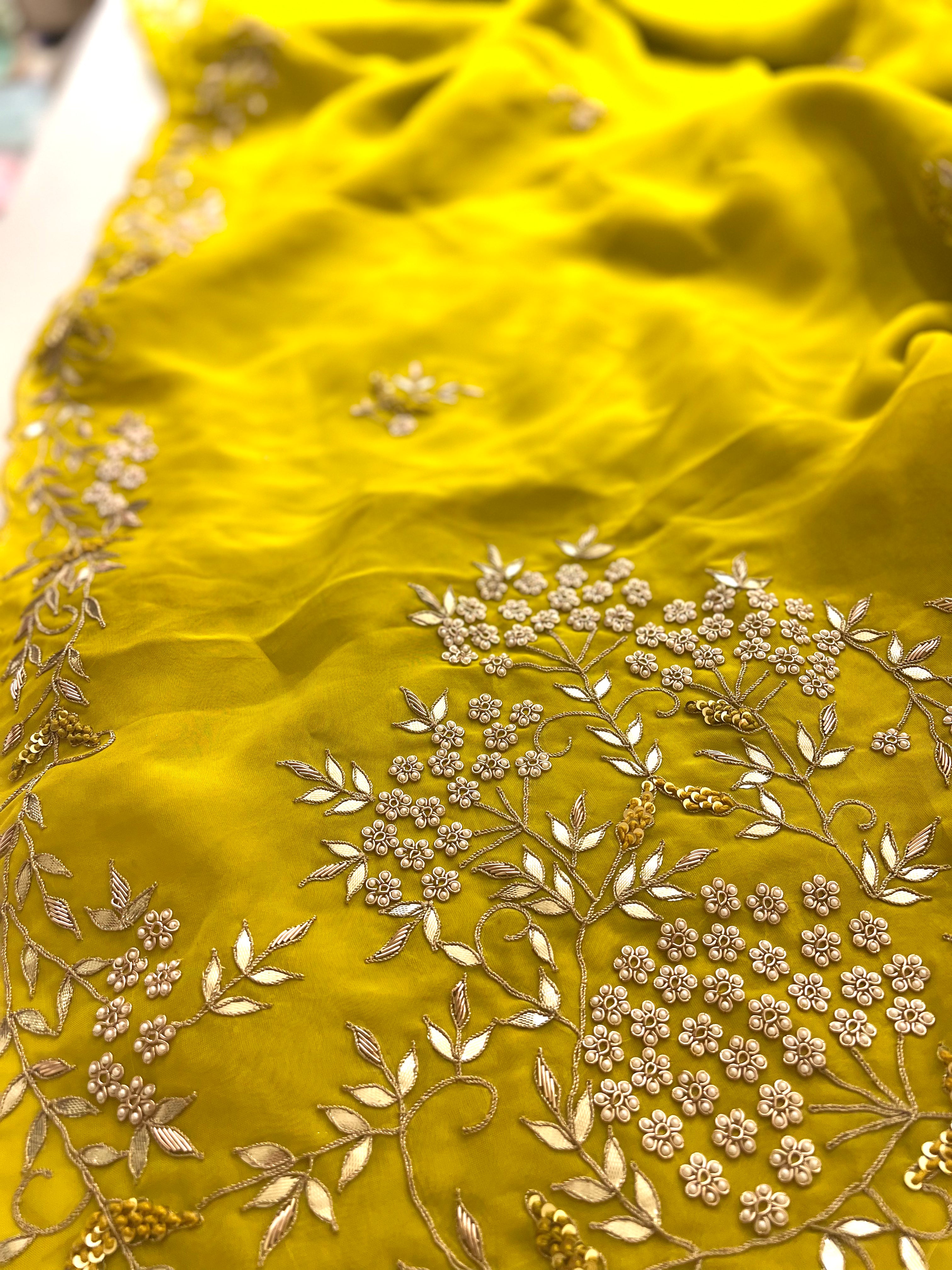 Princess Belle Yellow saree