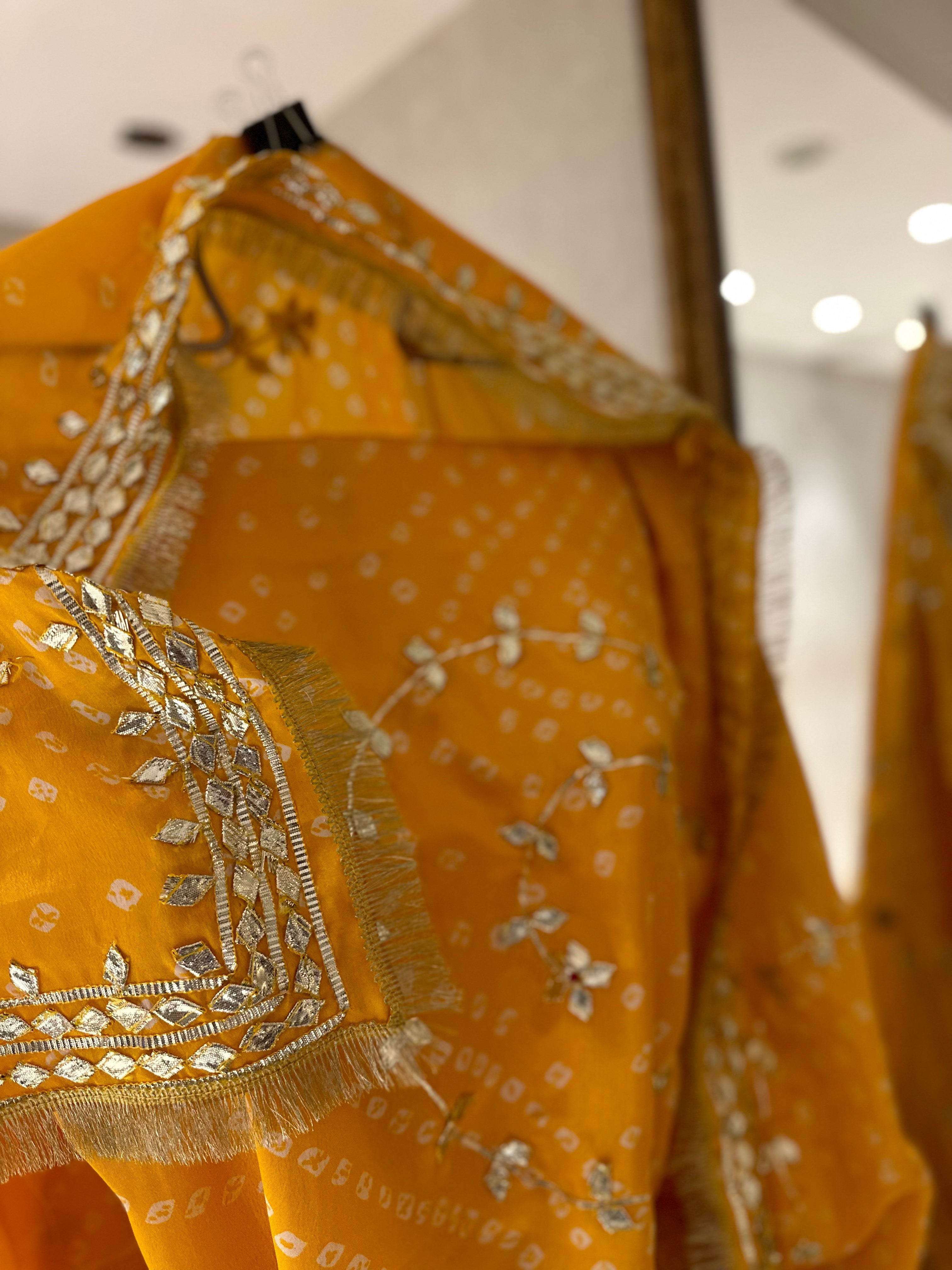 Bandhani katcha gotapatti Chaniya choli set