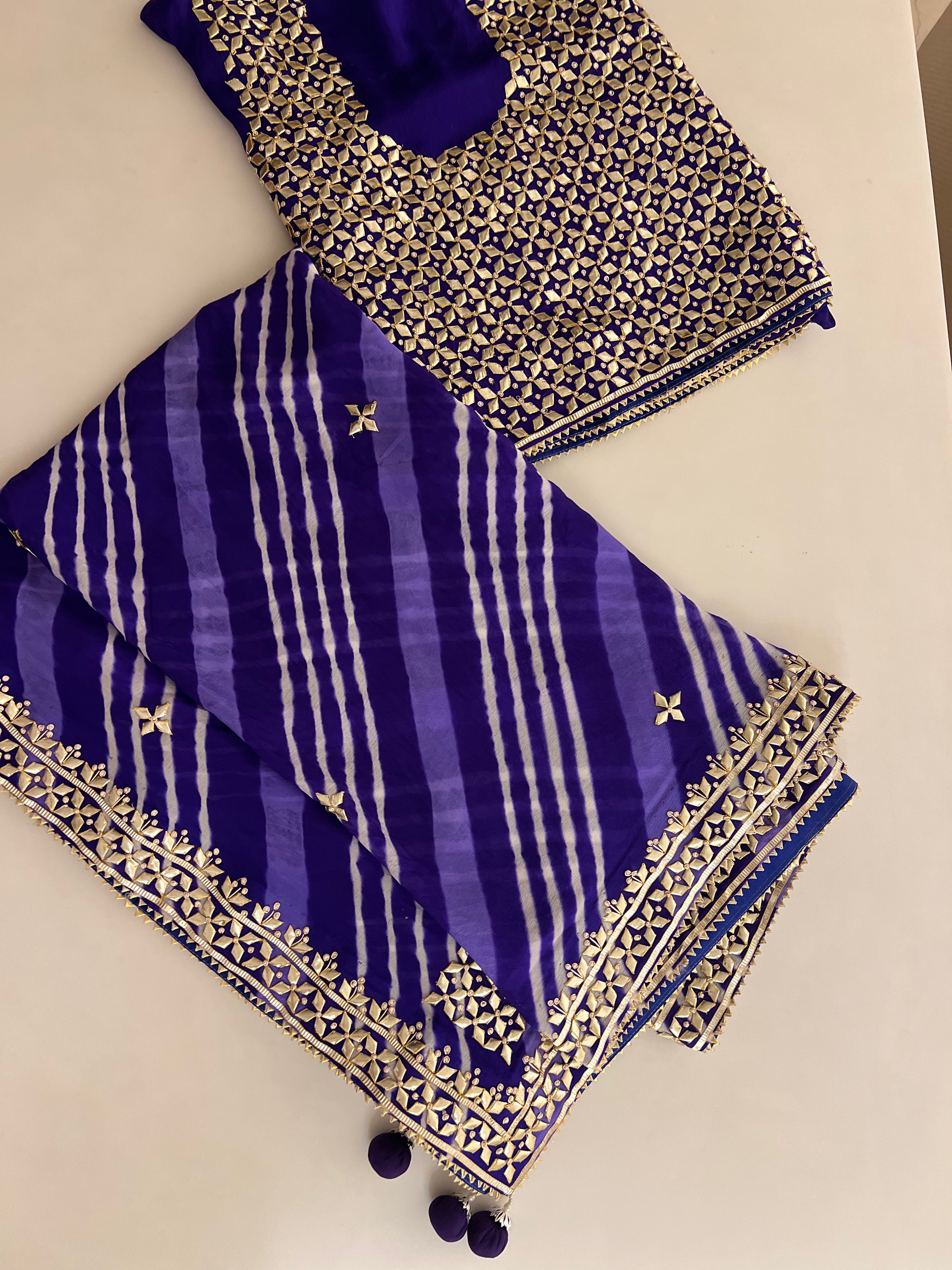 Lehriya saree