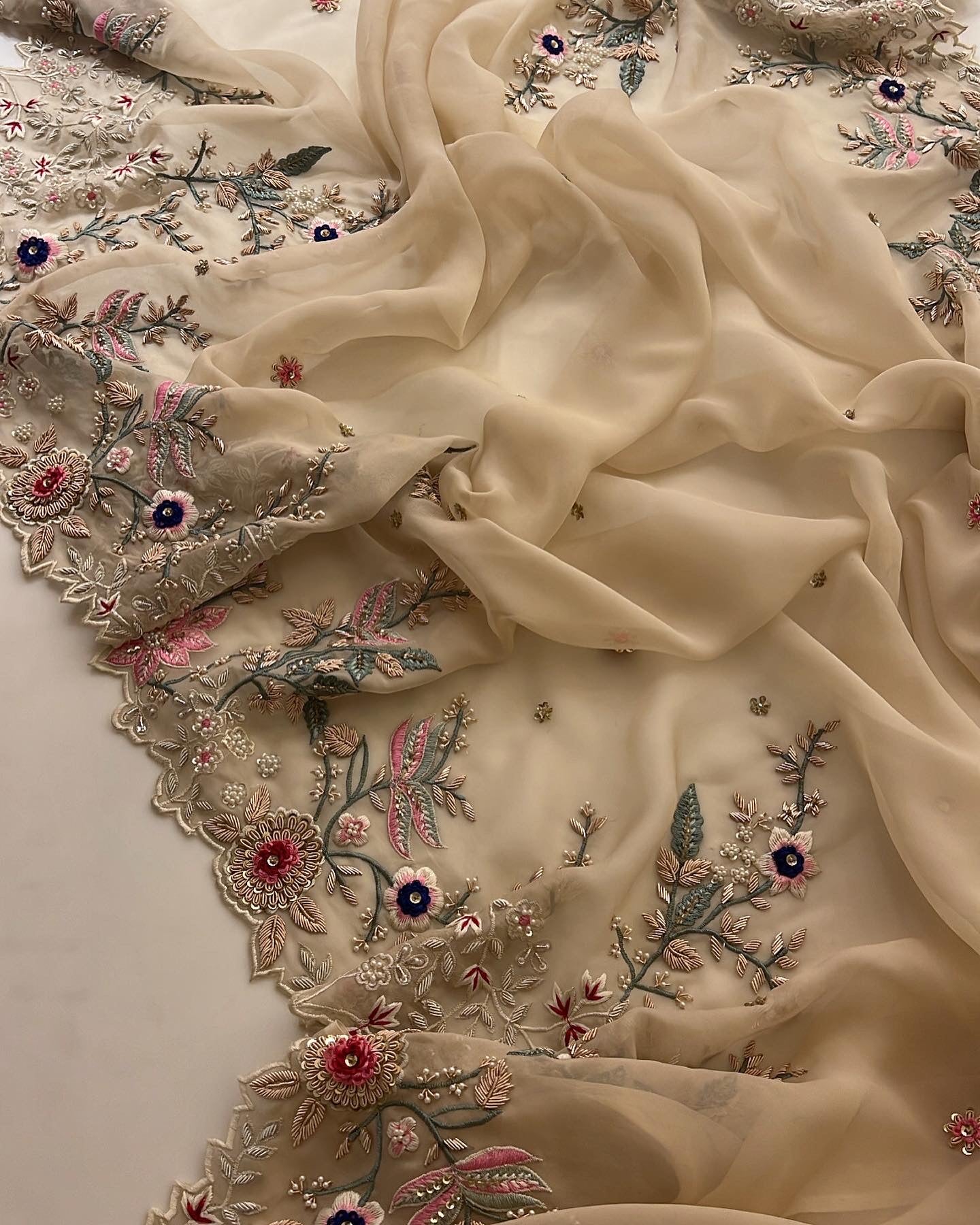 Exclusive  Saree