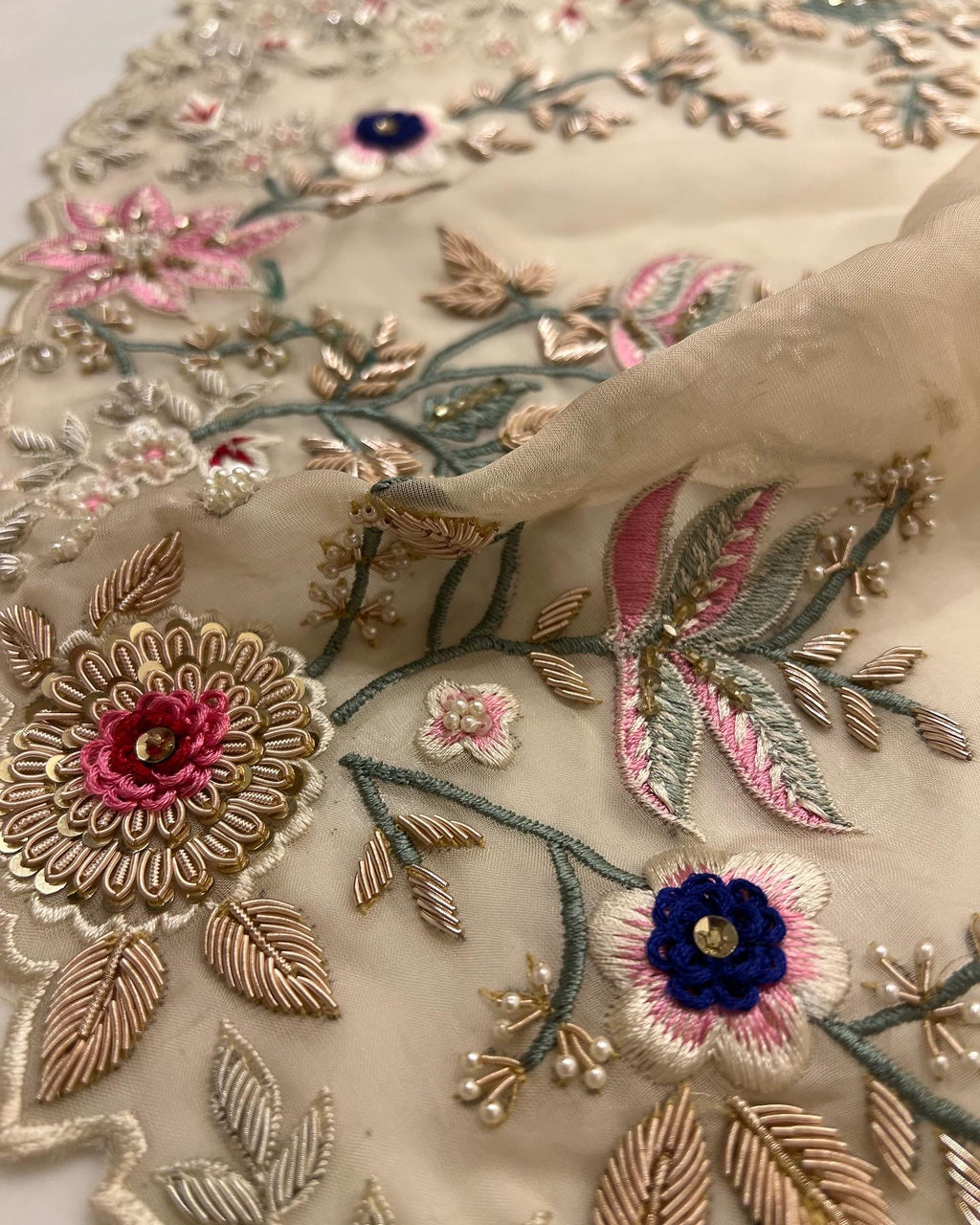 Exclusive  Saree