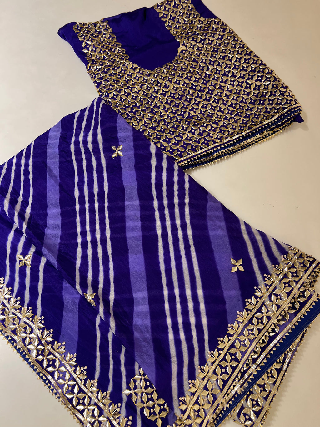 Lehriya katcha patti lehenga set